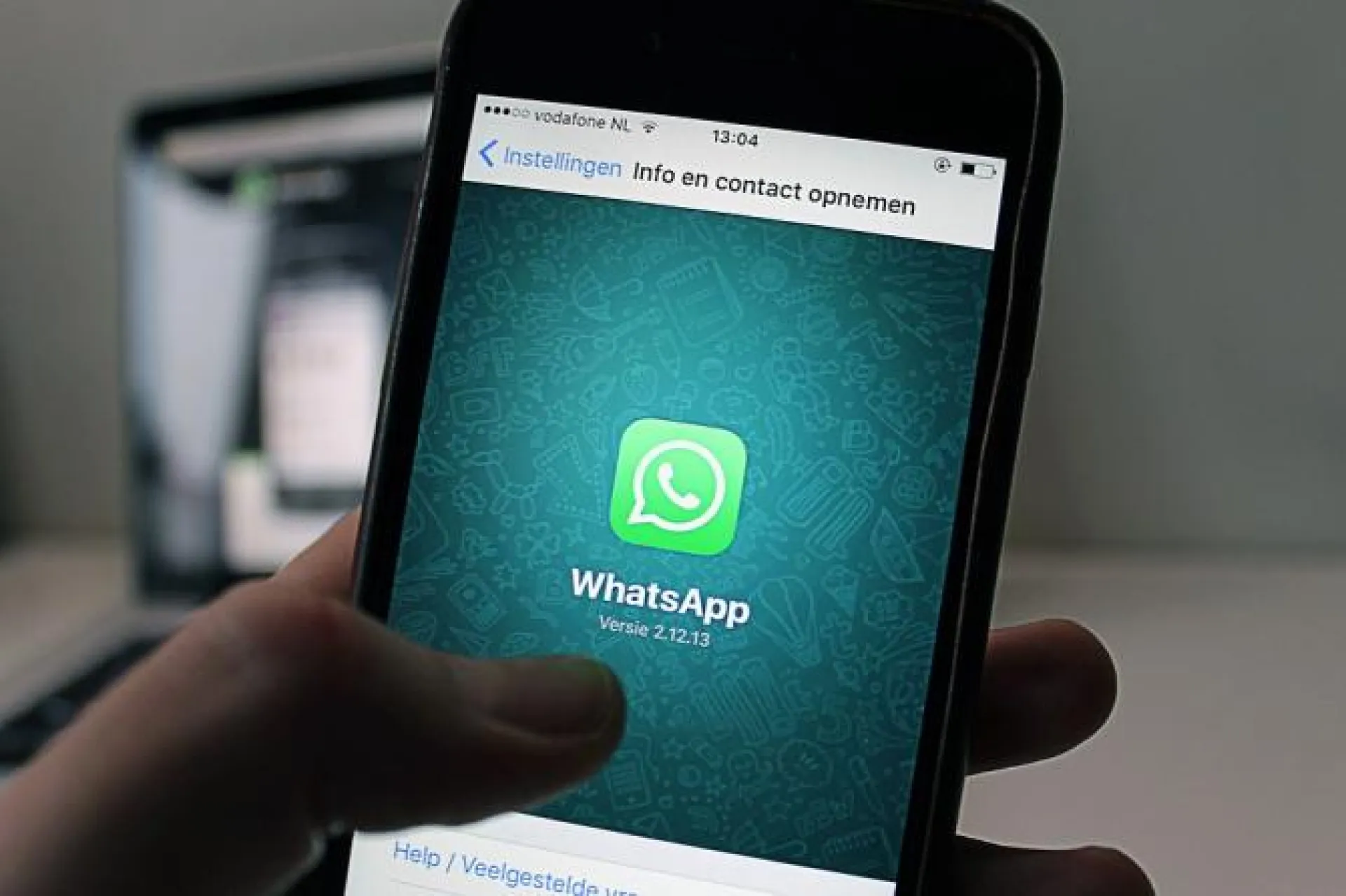 WhatsApp: чужие переписки оказались доступны другим пользователям