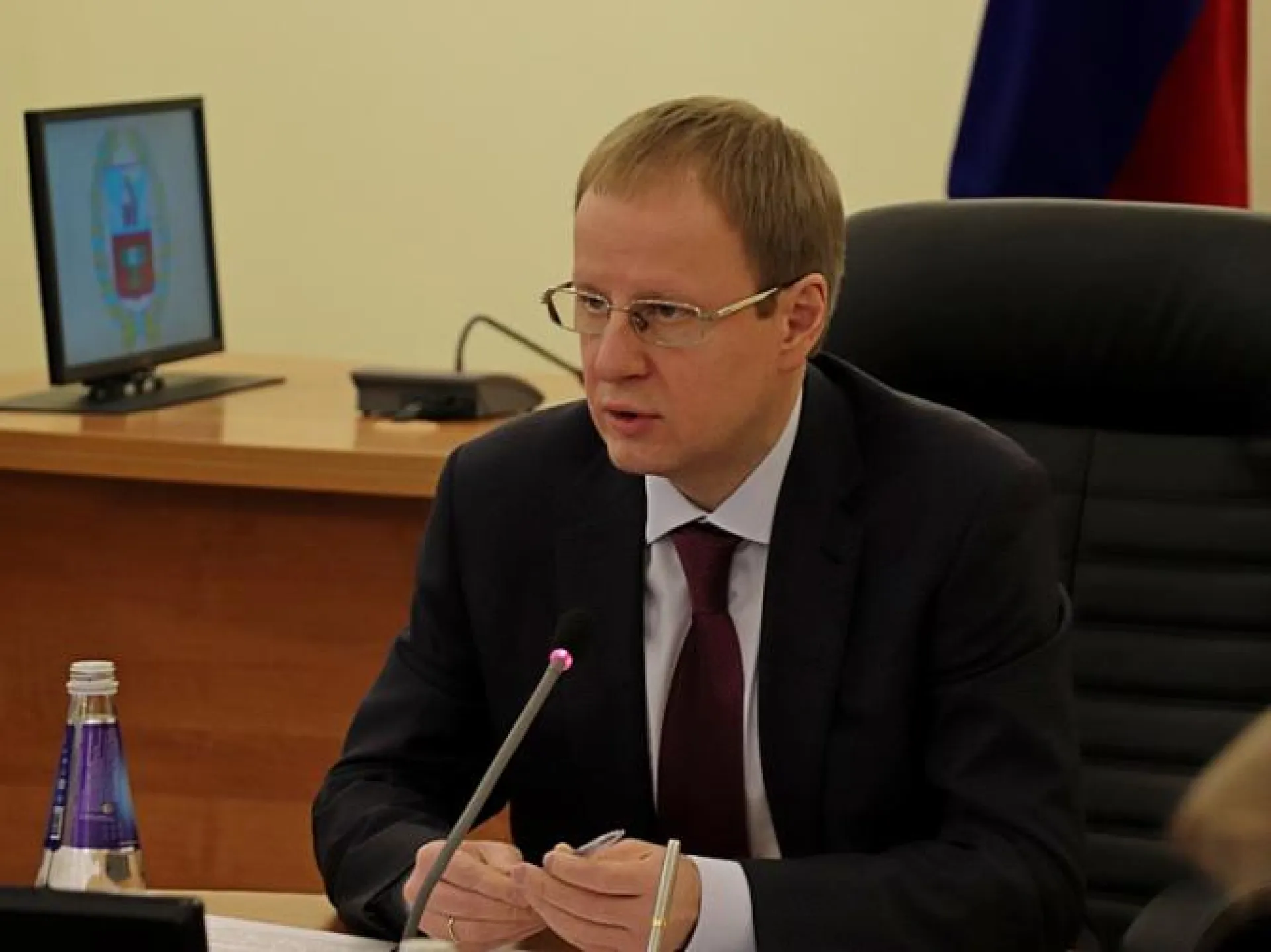 Губернатор Виктор Томенко подписал документ о назначении министра спорта Алтайского края 