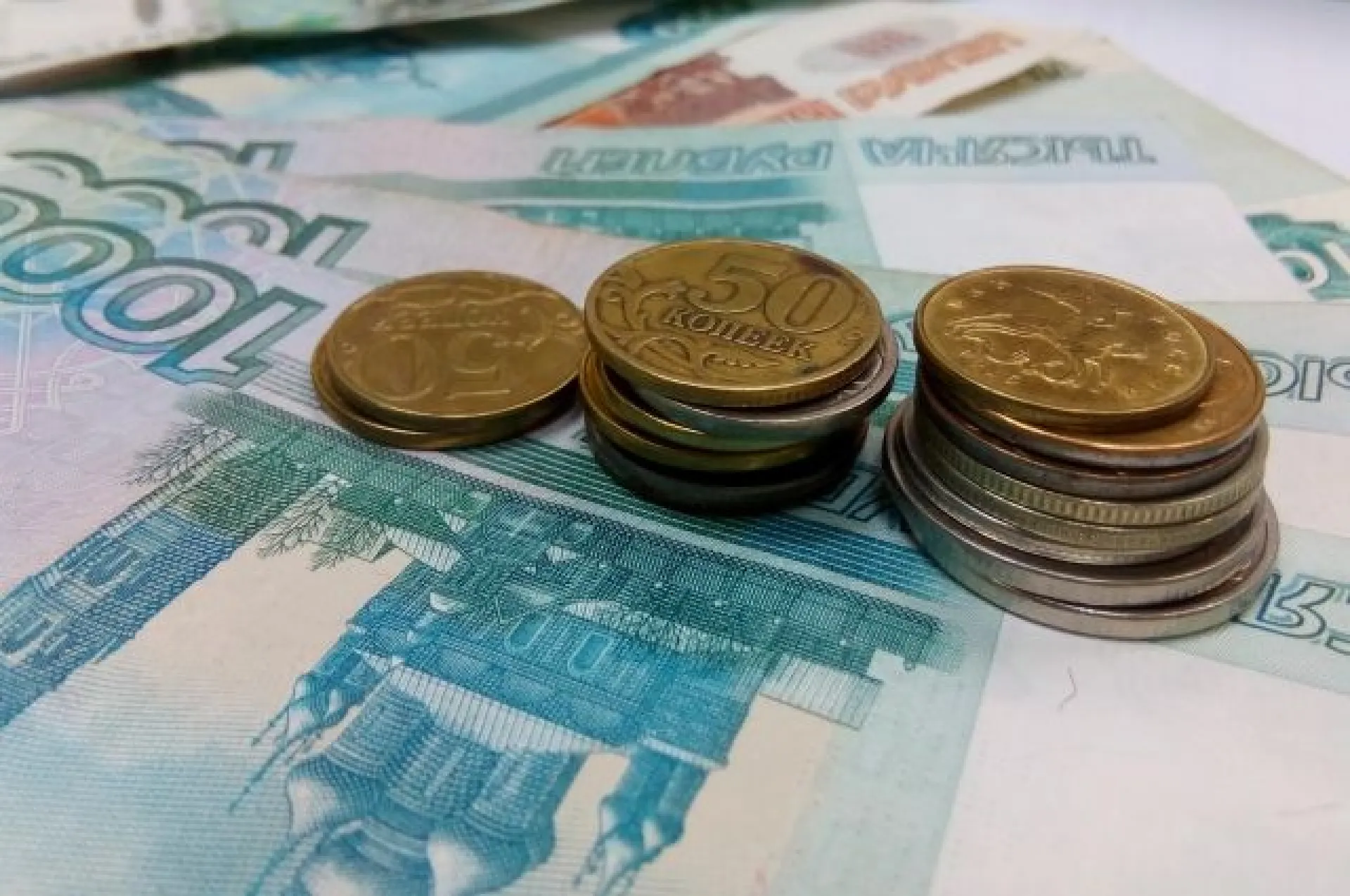 Выплаты федеральным льготникам индексируют с 1 февраля в России