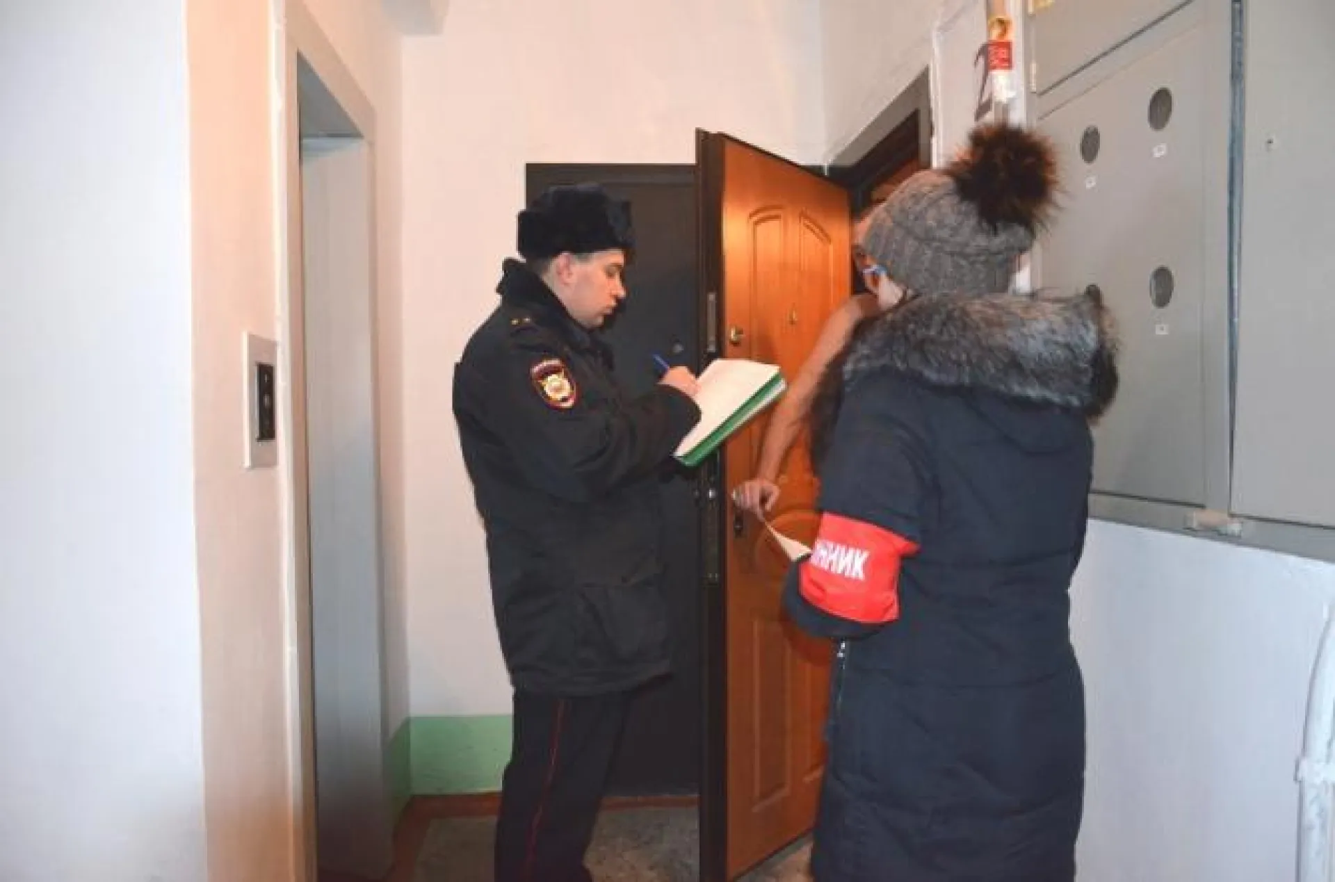 Полицейские изъяли 100 кг металла во время профилактического рейда в Бийске