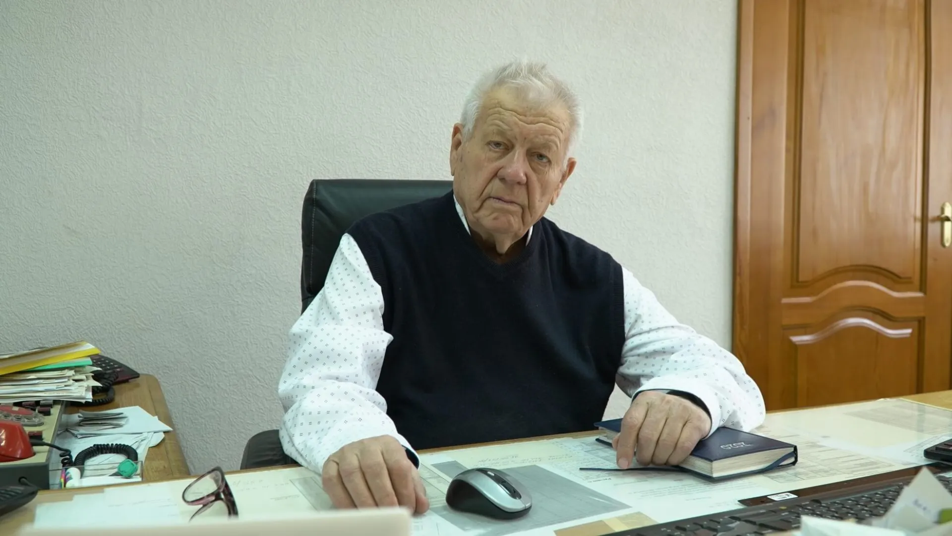 Алтайский промышленник Лев Калёнов получил звание Героя Труда