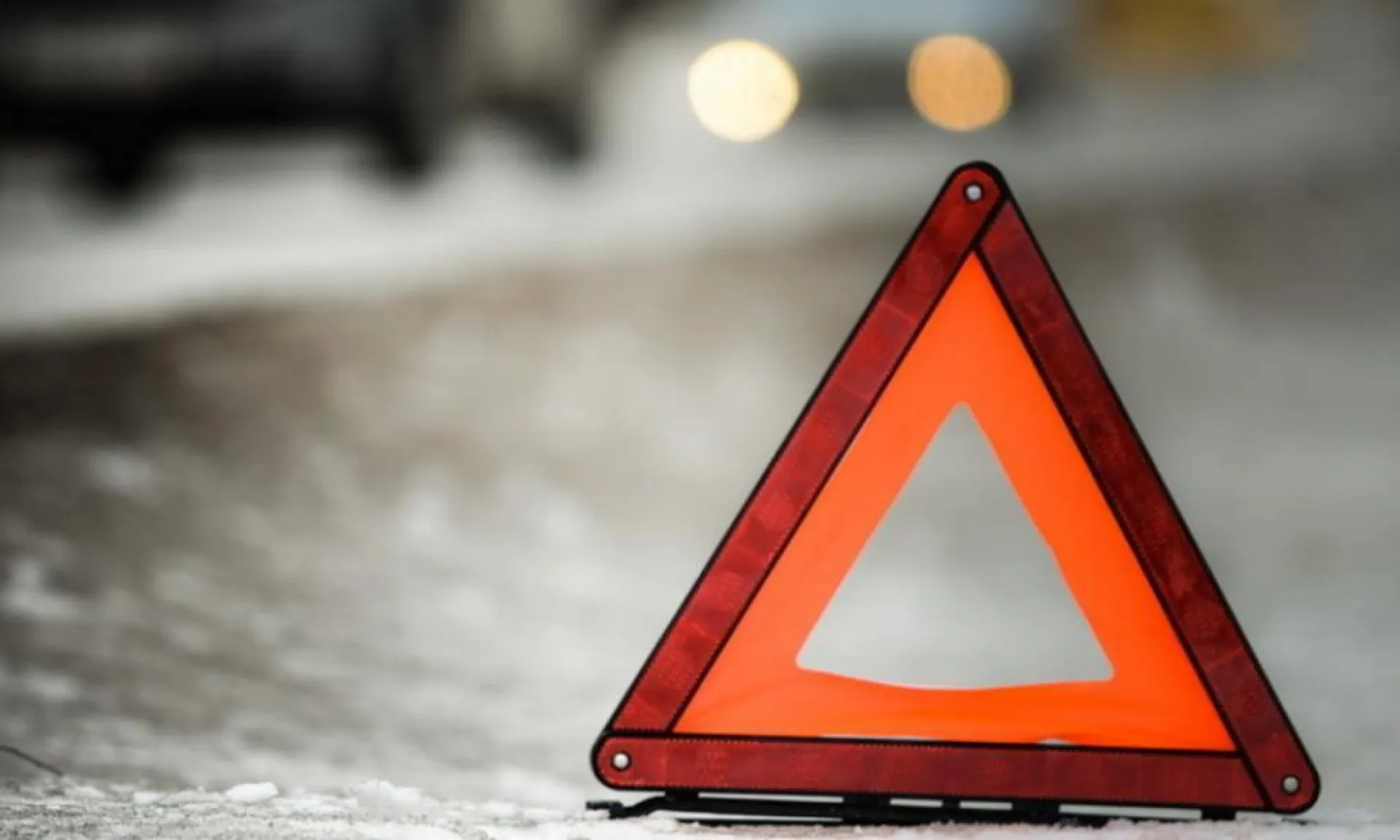 Сотрудники ГИБДД разыскивают очевидцев ДТП в Барнауле Сотрудники ГИБДД разыскивают очевидцев ДТП в Барнауле