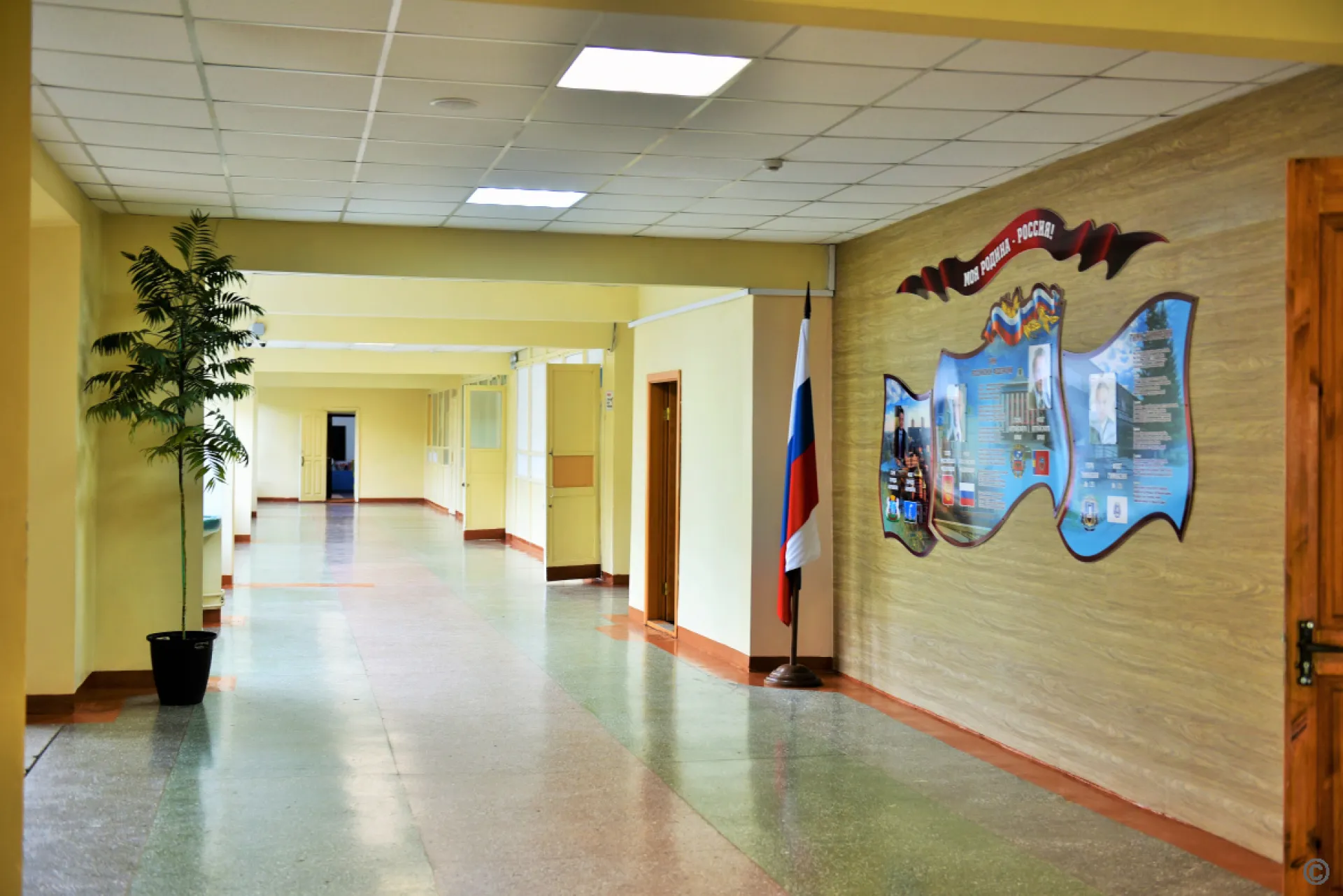 Приемку образовательных организаций к учебному году завершили в Барнауле