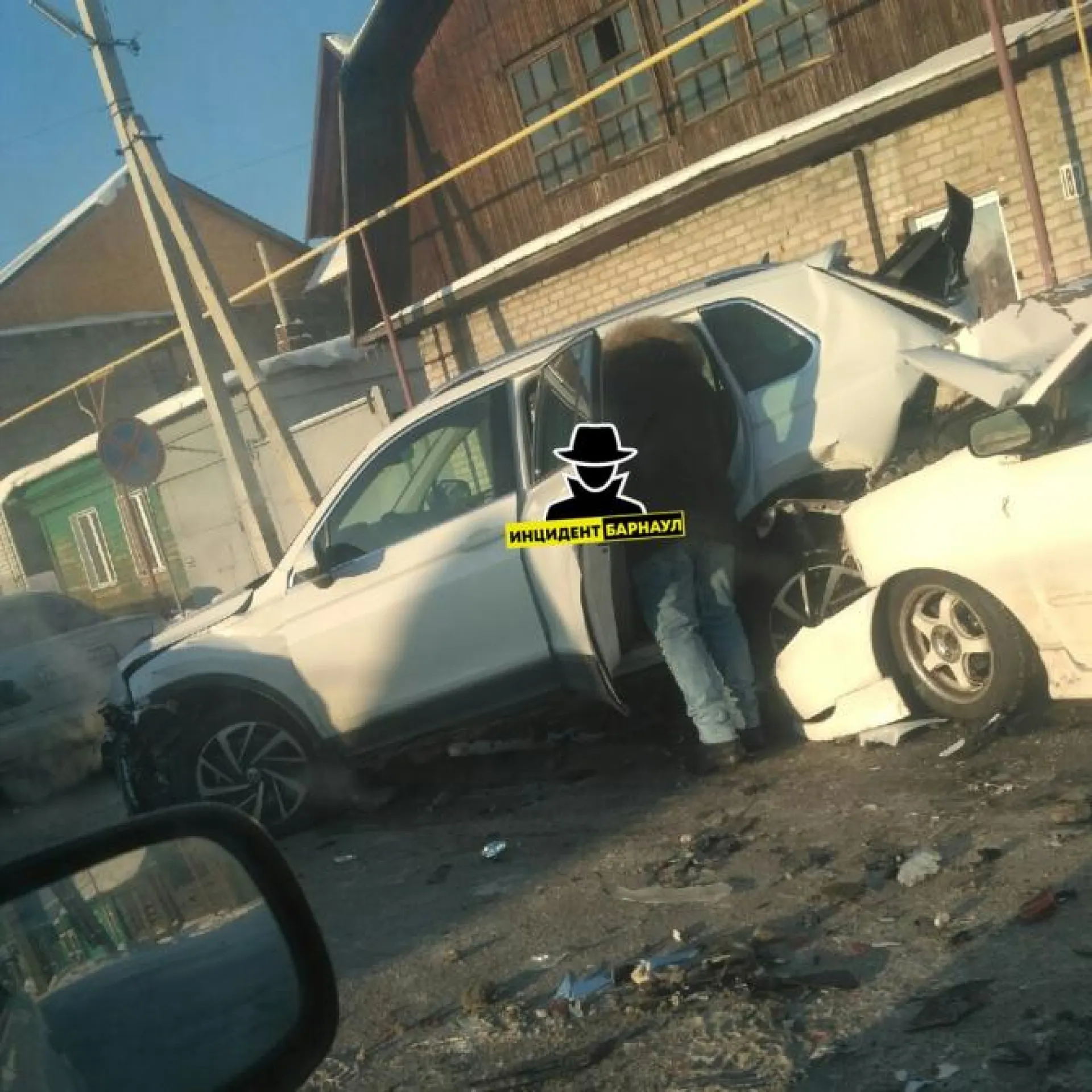 ДТП с участием трех автомобилей произошло в центре Барнаула