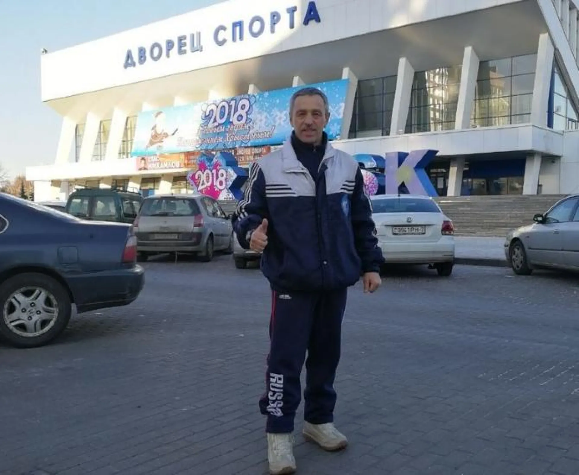 Алтайский морж принимает участие в третьем этапе Кубка мира по зимнему плаванию 