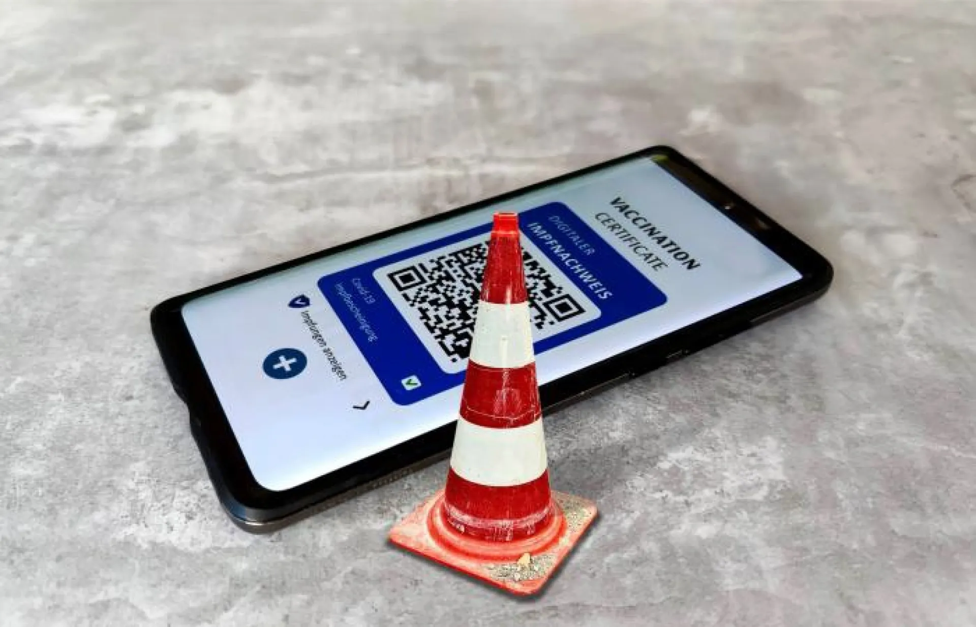 Роспотребнадзор объяснил, как получить QR-код тем, кто переболел COVID-19