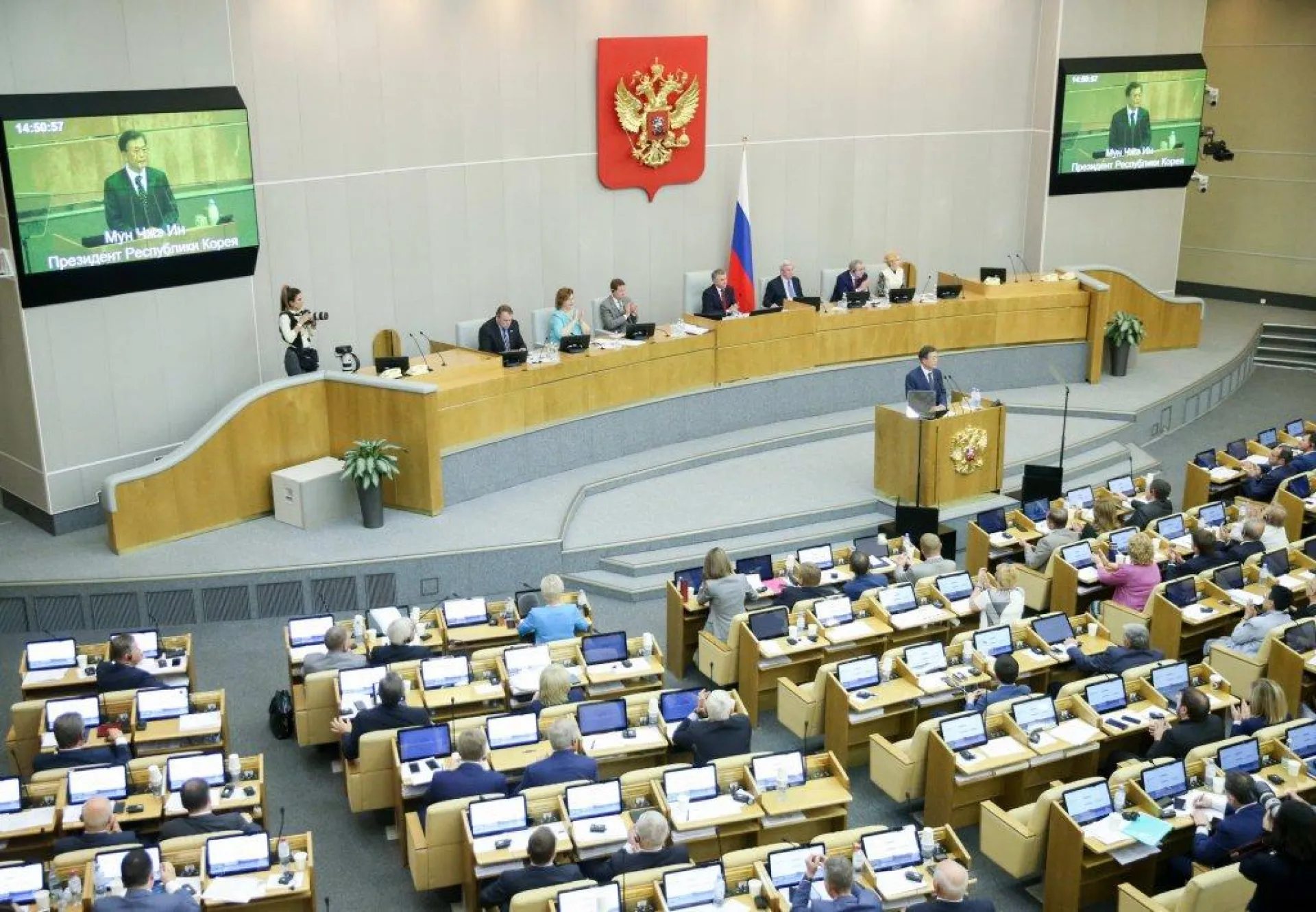 Госдума предложила упростить правила въезда в Россию для граждан Украины