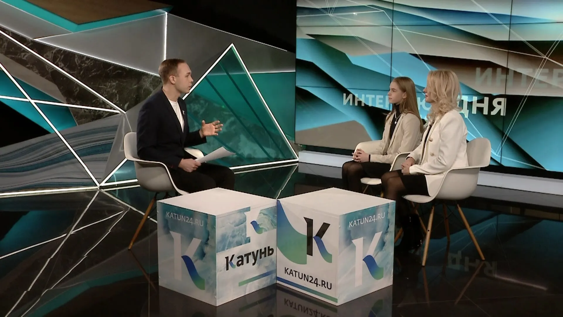 Спортсменки рассказали о развитии художественной гимнастики в Алтайском крае