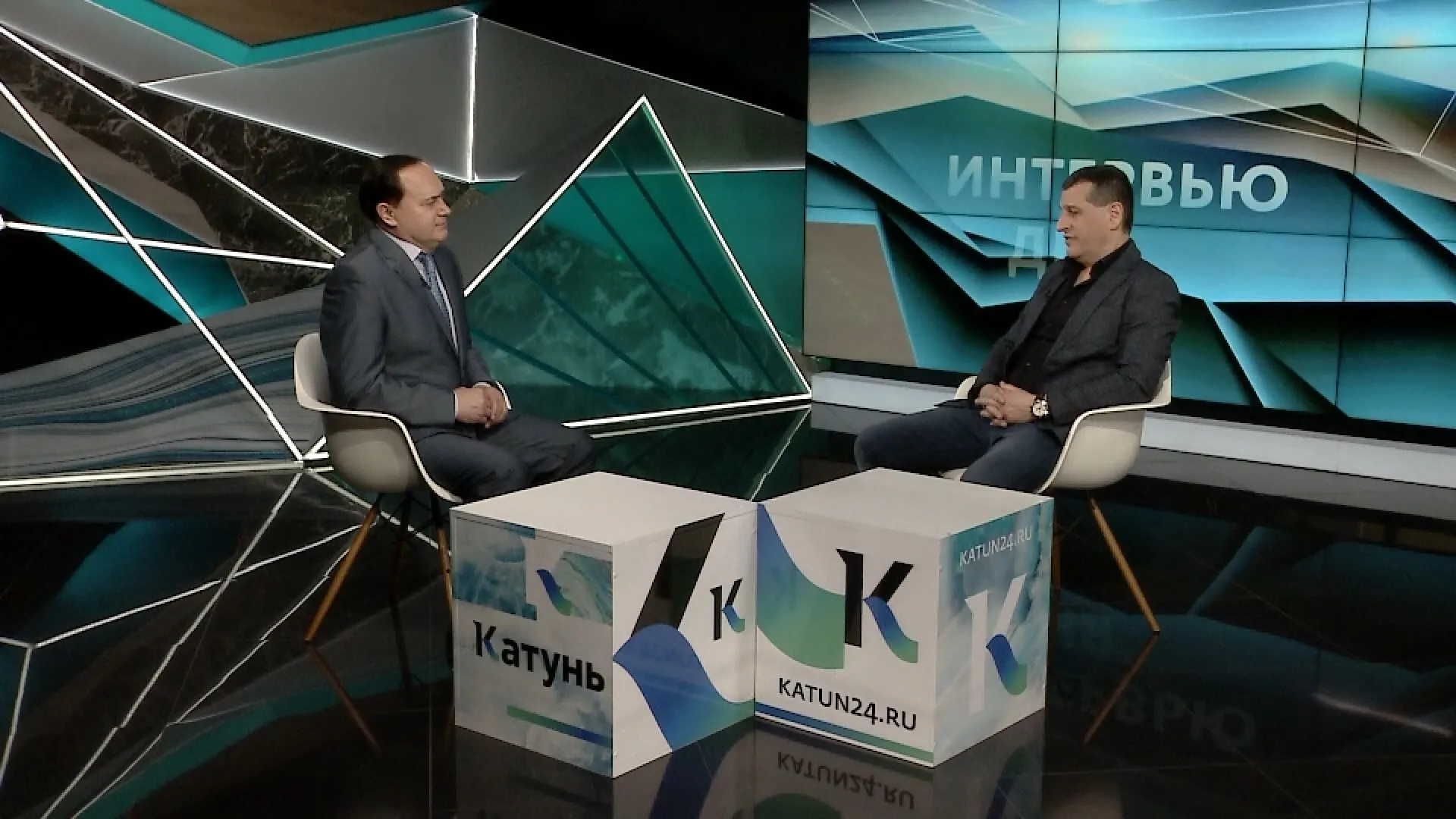 «Интервью дня»: барнаульский автор-исполнитель Лев Шапиро