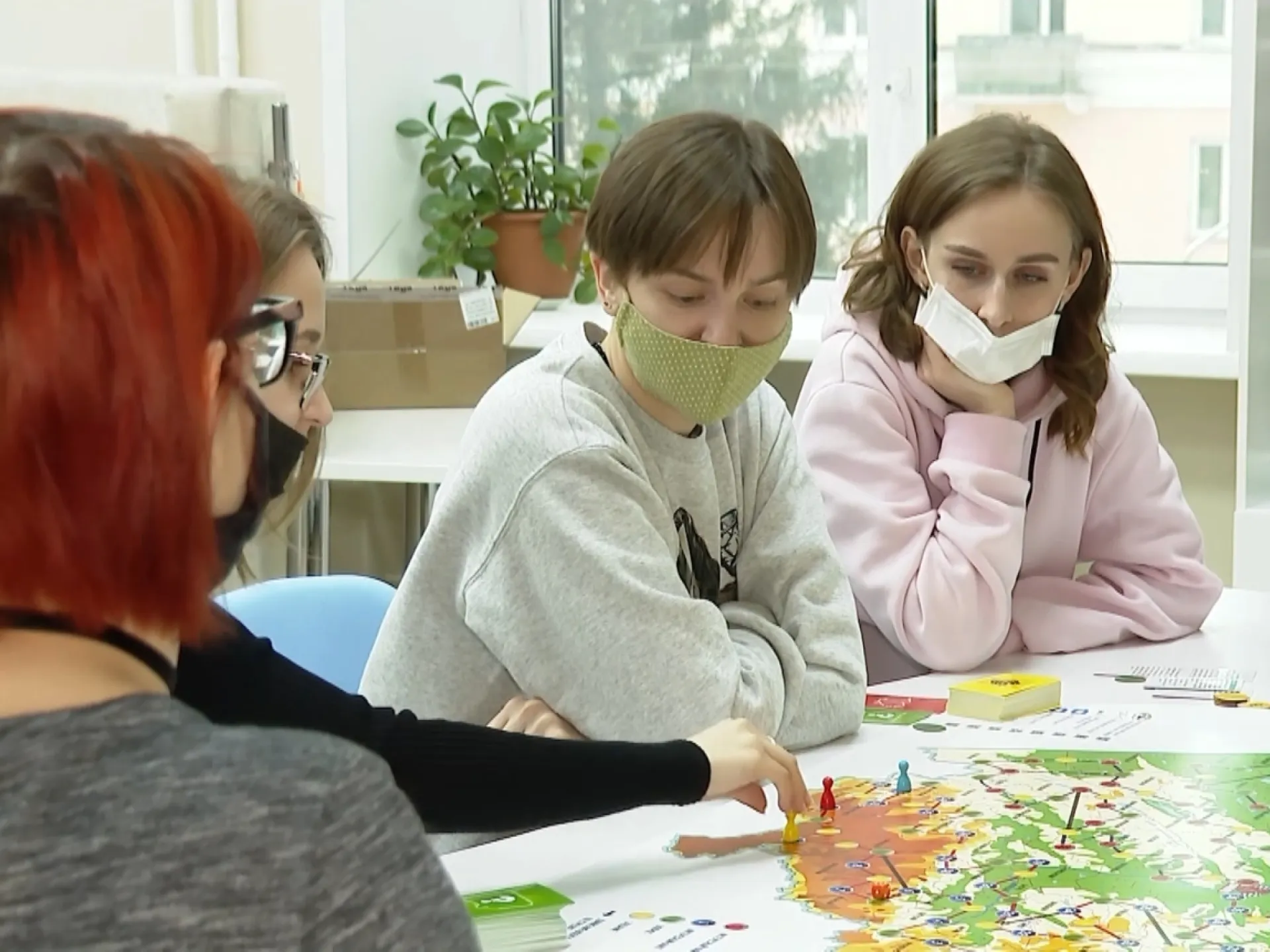 Настольную игру-путешествие по Алтайскому краю создали в «Шишковке» Настольную игру-путешествие по Алтайскому краю создали в «Шишковке»