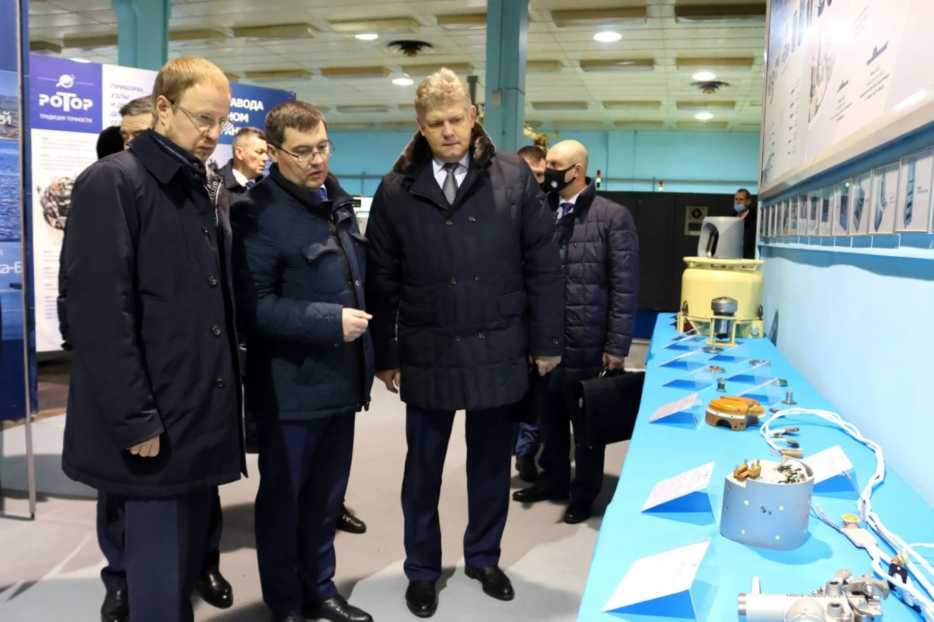 Полпред президента Анатолий Серышев посетил завод «Ротор» в Барнауле