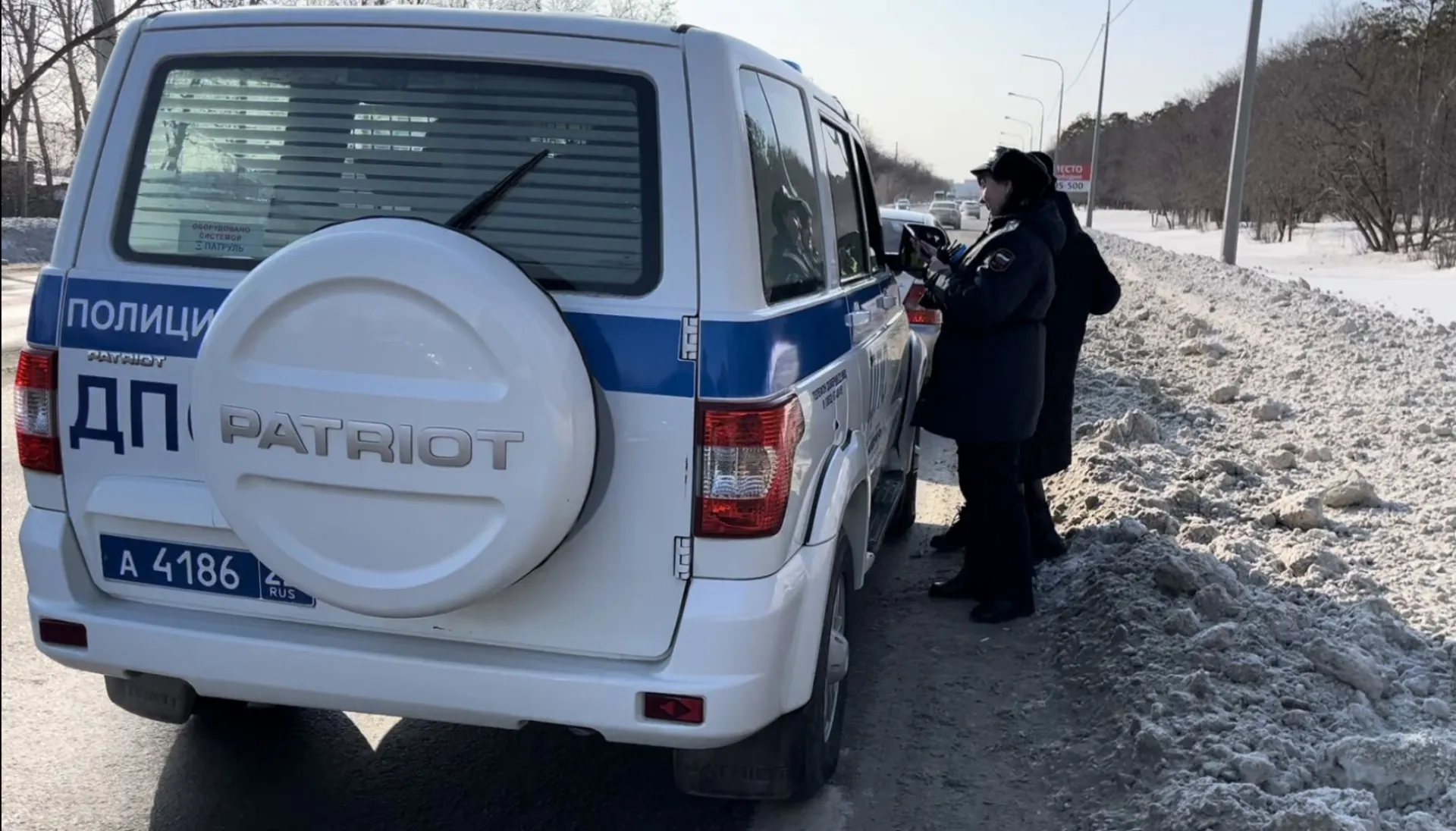 Сплошные проверки должников проходят на дорогах Барнаула