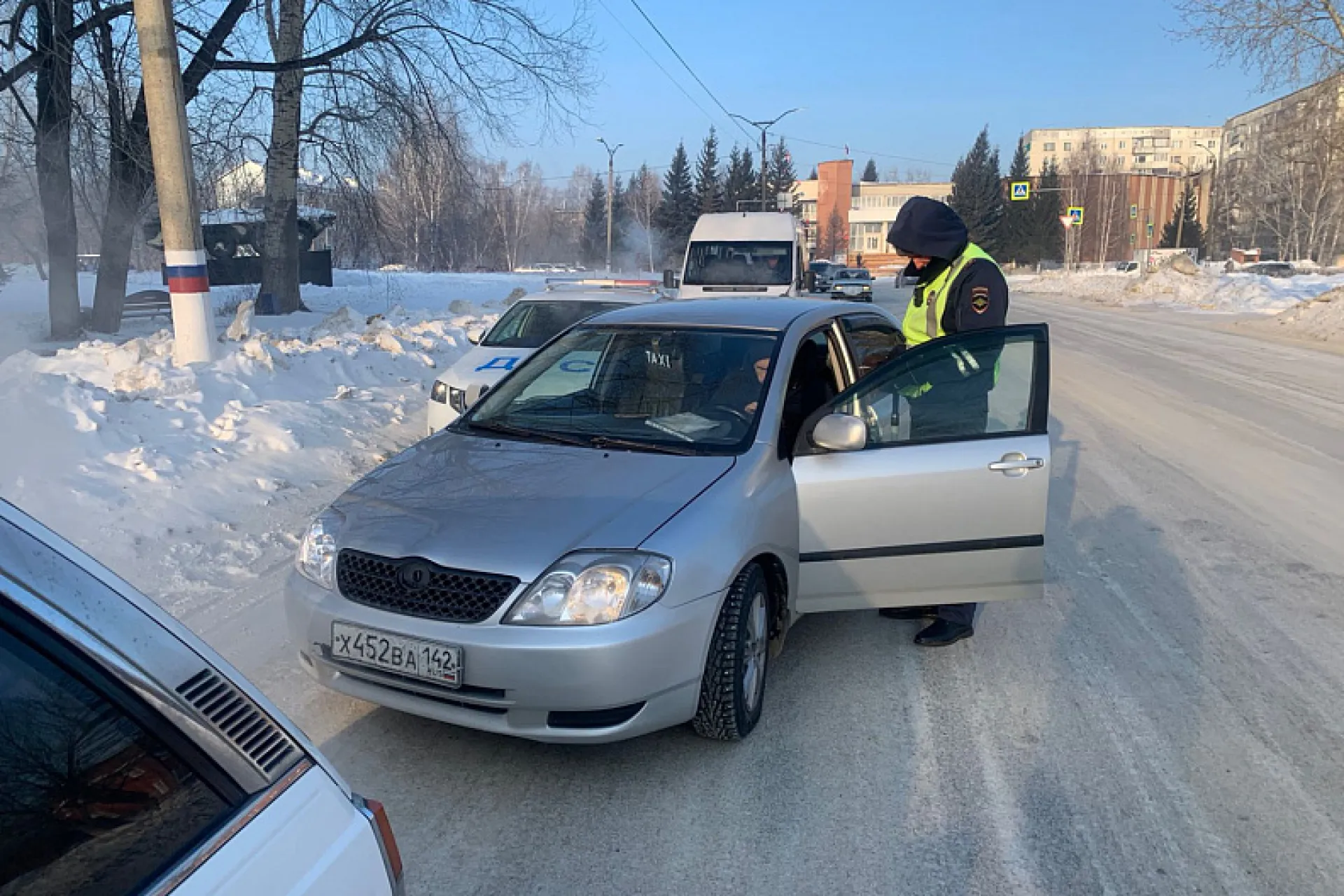 Рейды по выявлению нелегальных таксистов проходят в Алтайском крае