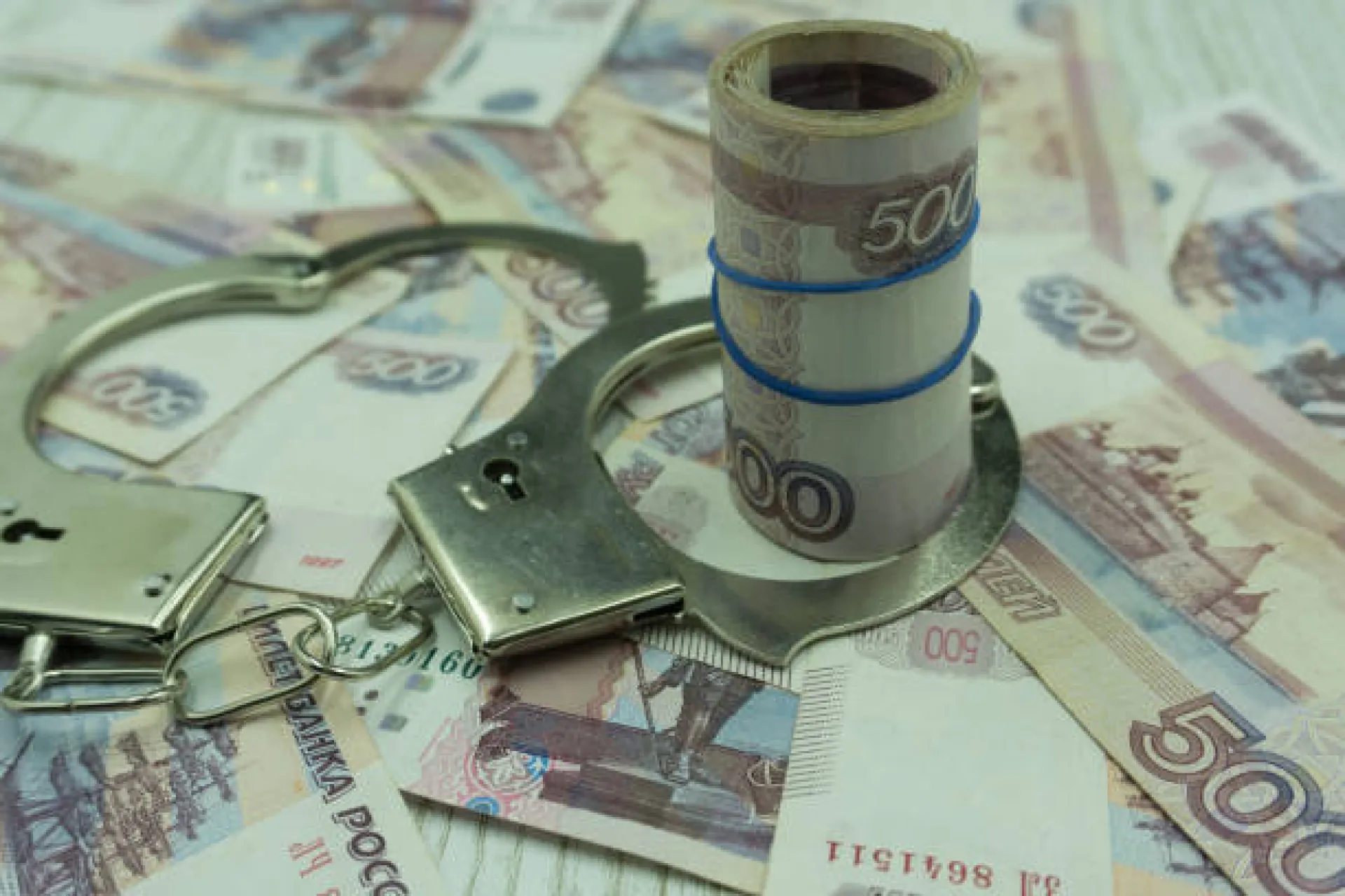 Экс-министру здравоохранения Алтая и его помощнику дали по 10 лет колонии за взятки