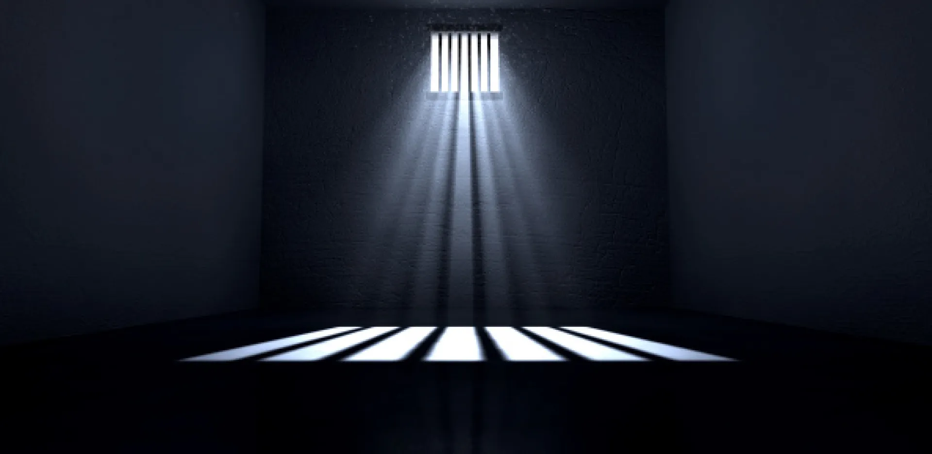 Житель Алтайского края отсудил 5000 рублей за слишком маленькое окно в изоляторе Житель Алтайского края отсудил 5000 рублей за слишком маленькое окно в изоляторе