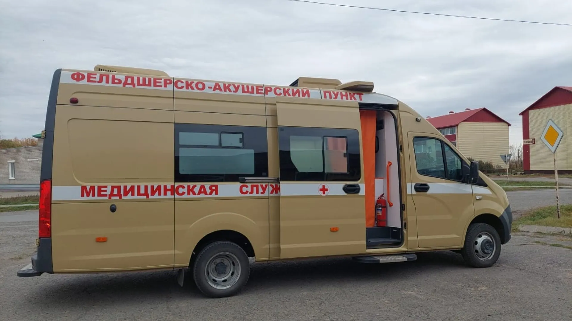 В Шелаболихе запустили передвижной ФАП
