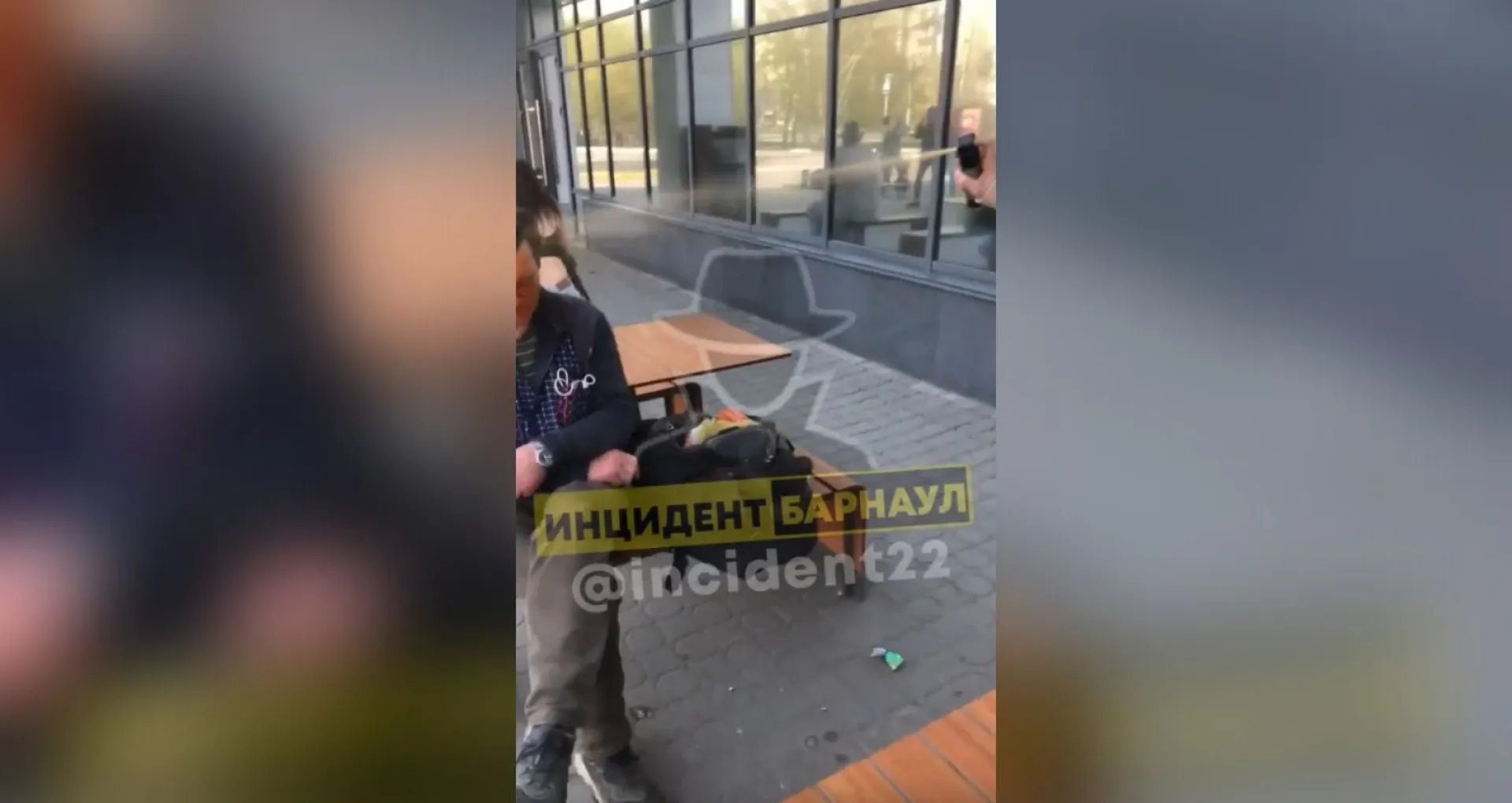 12-летняя девочка распылила перцовый баллончик в лицо мужчине в Барнауле