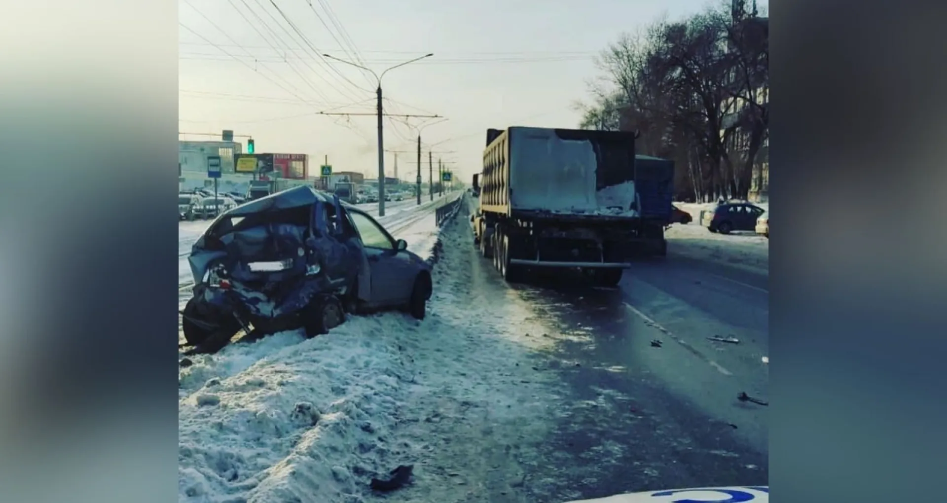 Пьяный водитель грузовика устроил ДТП в Барнауле Пьяный водитель грузовика устроил ДТП в Барнауле