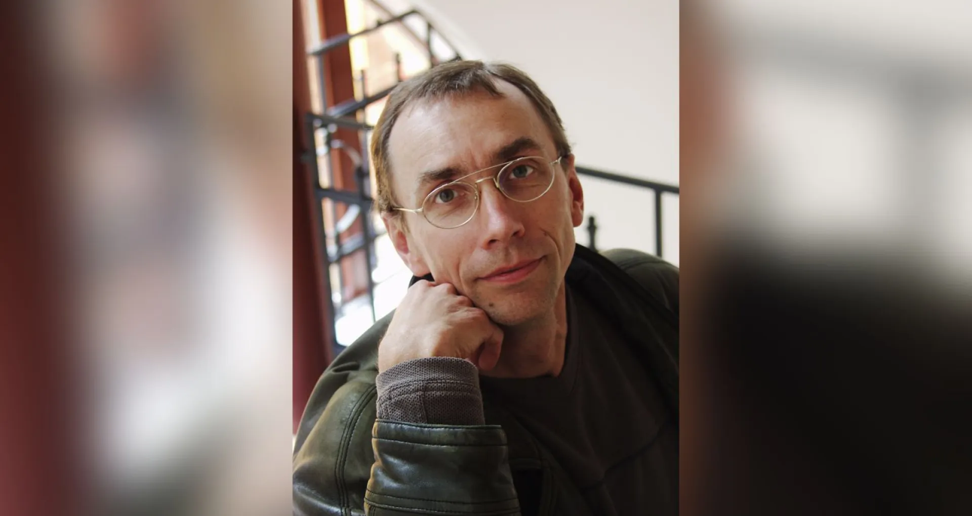Шведский биолог получил Нобелевскую премию за расшифровку генома денисовского человека, жившего на Алтае Шведский биолог получил Нобелевскую премию за расшифровку генома денисовского человека, жившего на Алтае