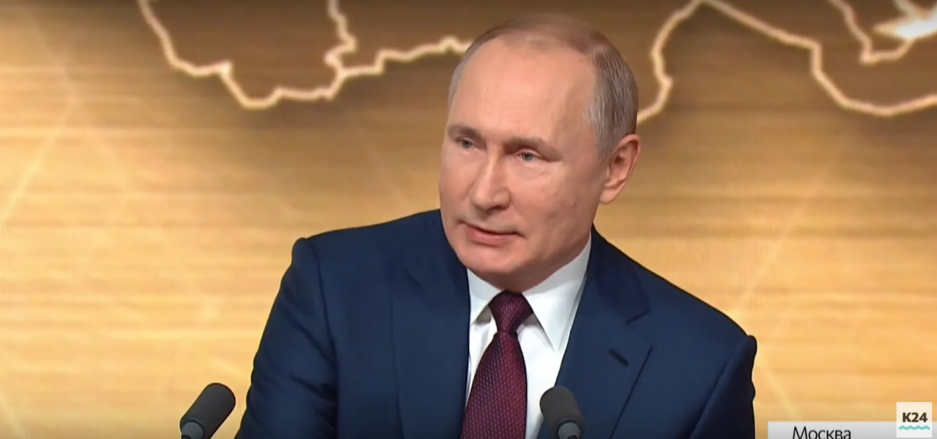 Видео: пятнадцатая большая пресс-конференция Владимира Путина проходит в Москве Видео: пятнадцатая большая пресс-конференция Владимира Путина проходит в Москве