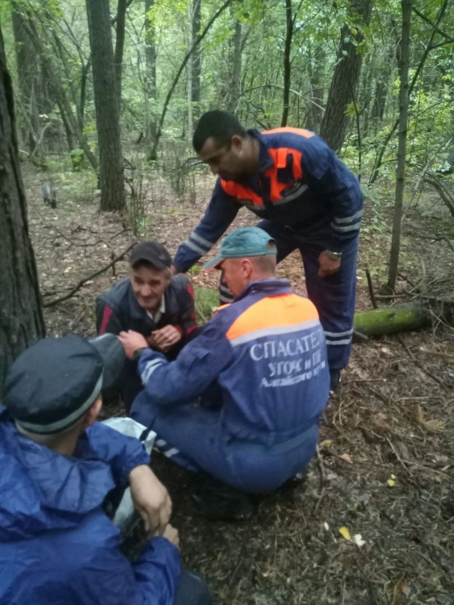 Пожилой барнаулец заблудился в лесу