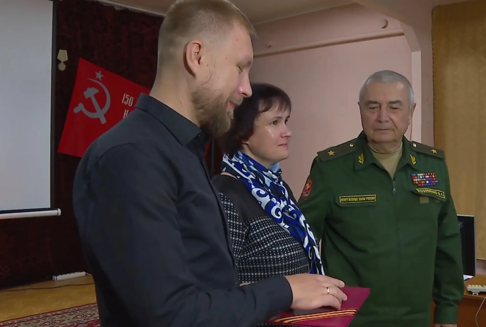 Утерянная медаль спустя 80 лет вернулась в семью ветерана Великой Отечественной войны