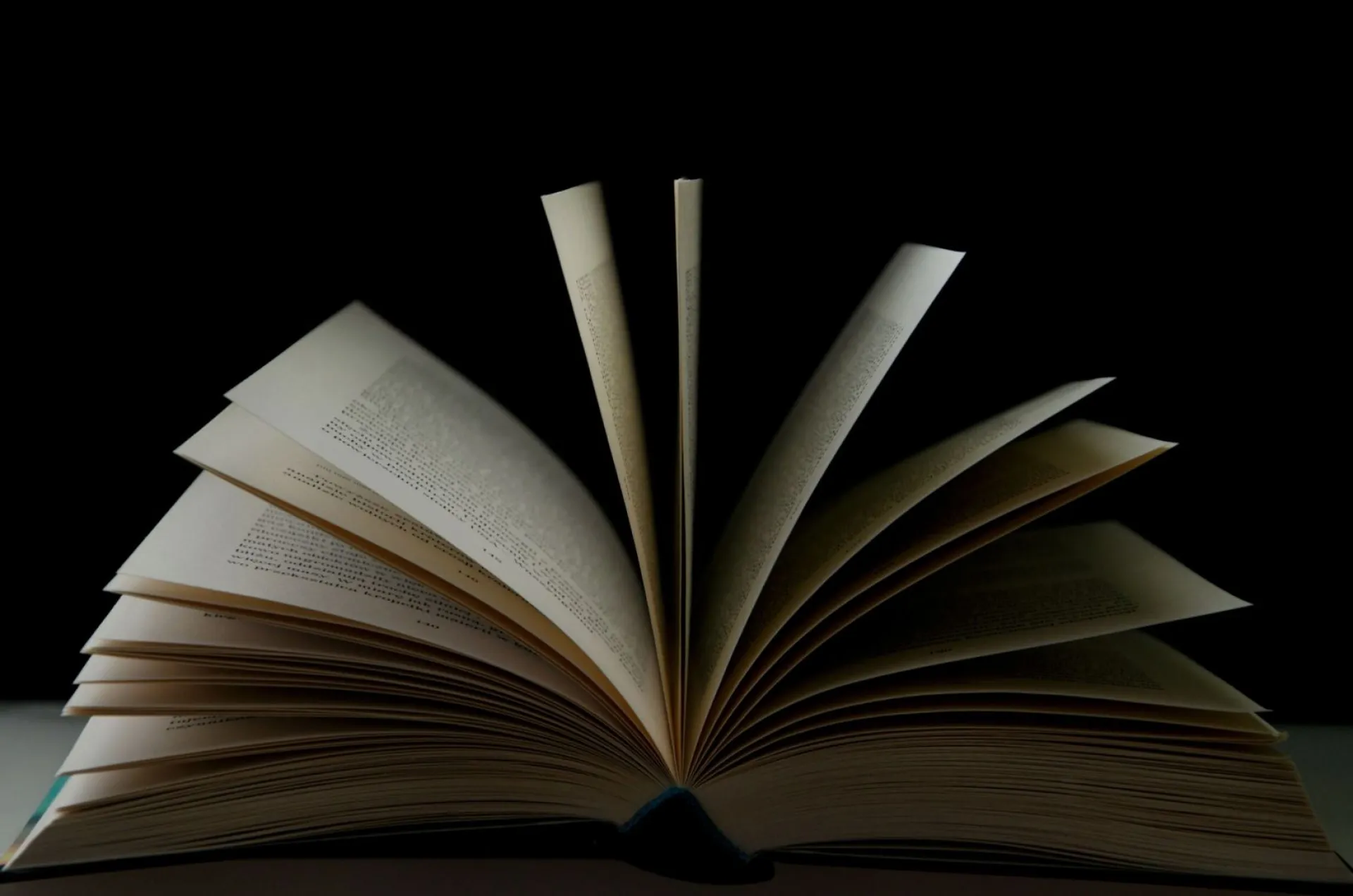Книга барнаульского писателя о Шукшине стала претендентом на победу в премии «Большая книга» Книга барнаульского писателя о Шукшине стала претендентом на победу в премии «Большая книга»