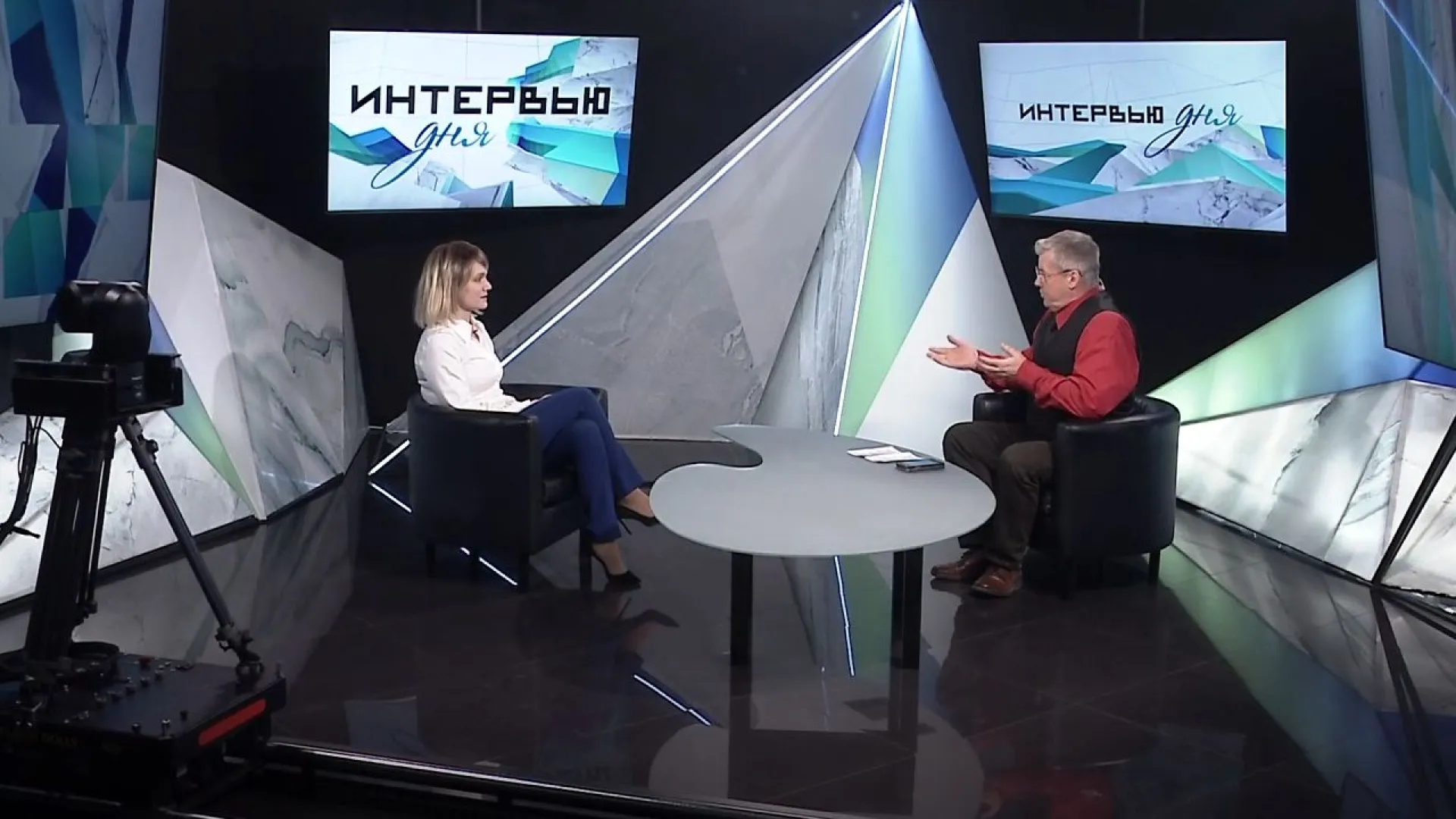 «Интервью дня»: секретарь Алтайского крайкома КПРФ по идеологической работе Дарья Зулина