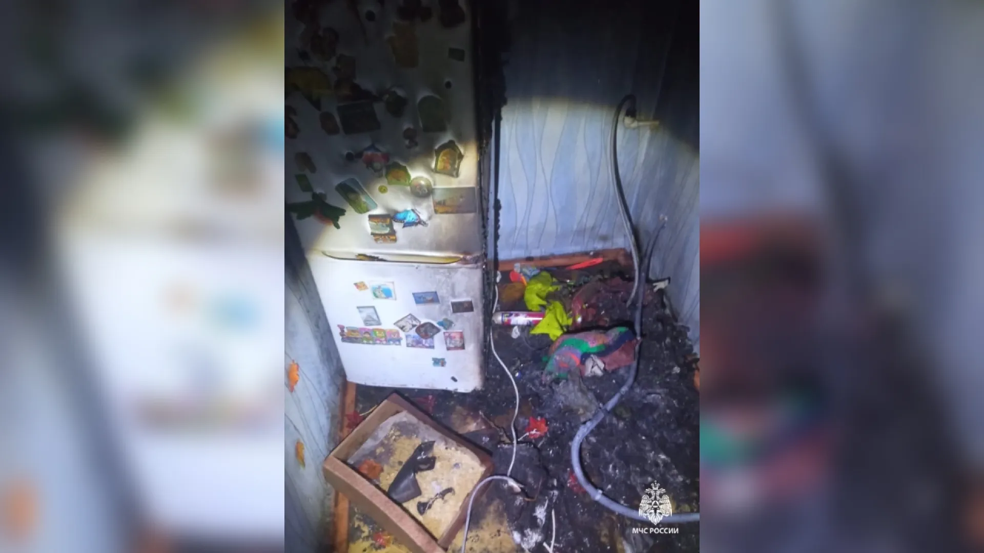 Пожар произошёл ночью в квартире в райцентре Хабарского района