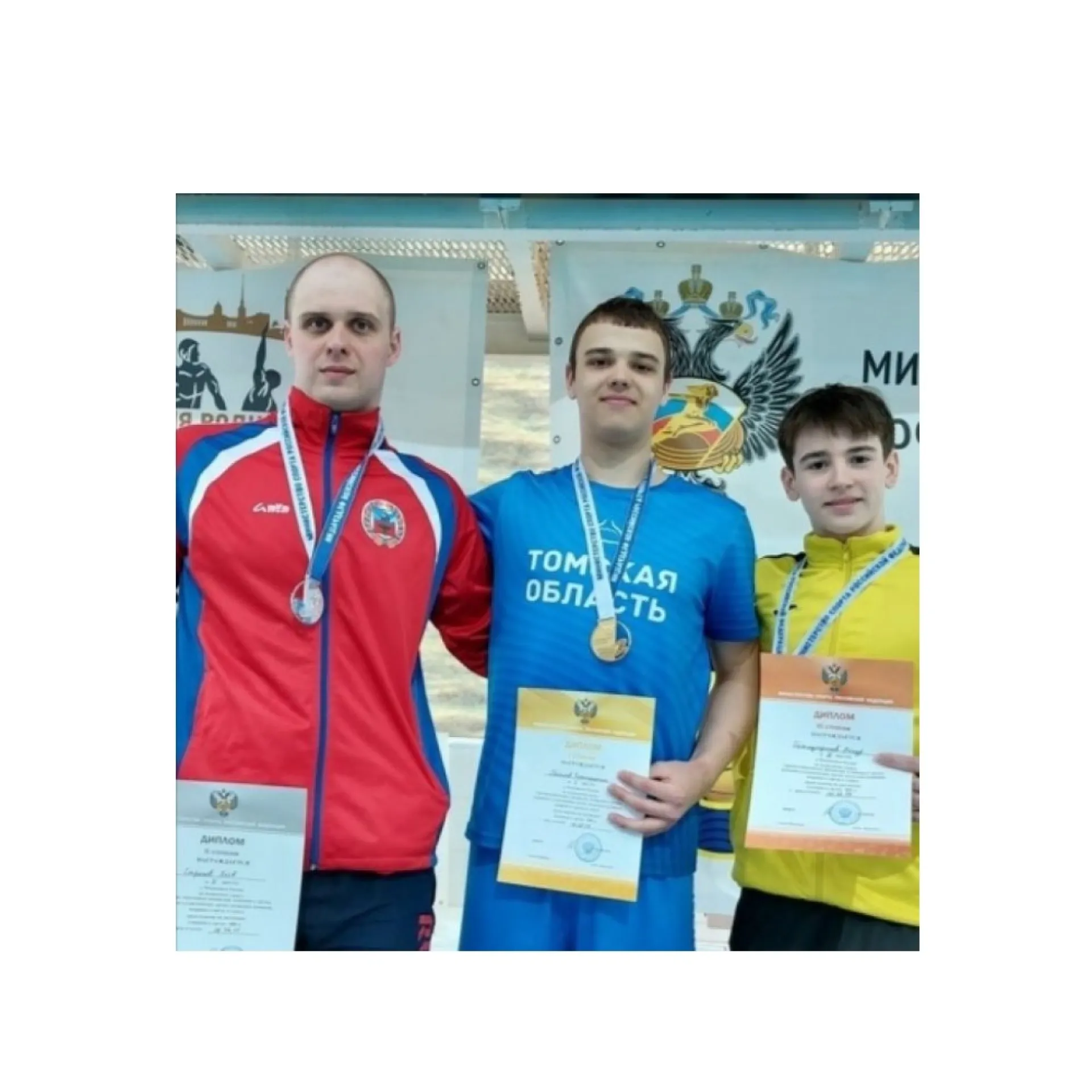Алтайский пловец стал одним из лучших на чемпионате России и завоевал две серебряные медали