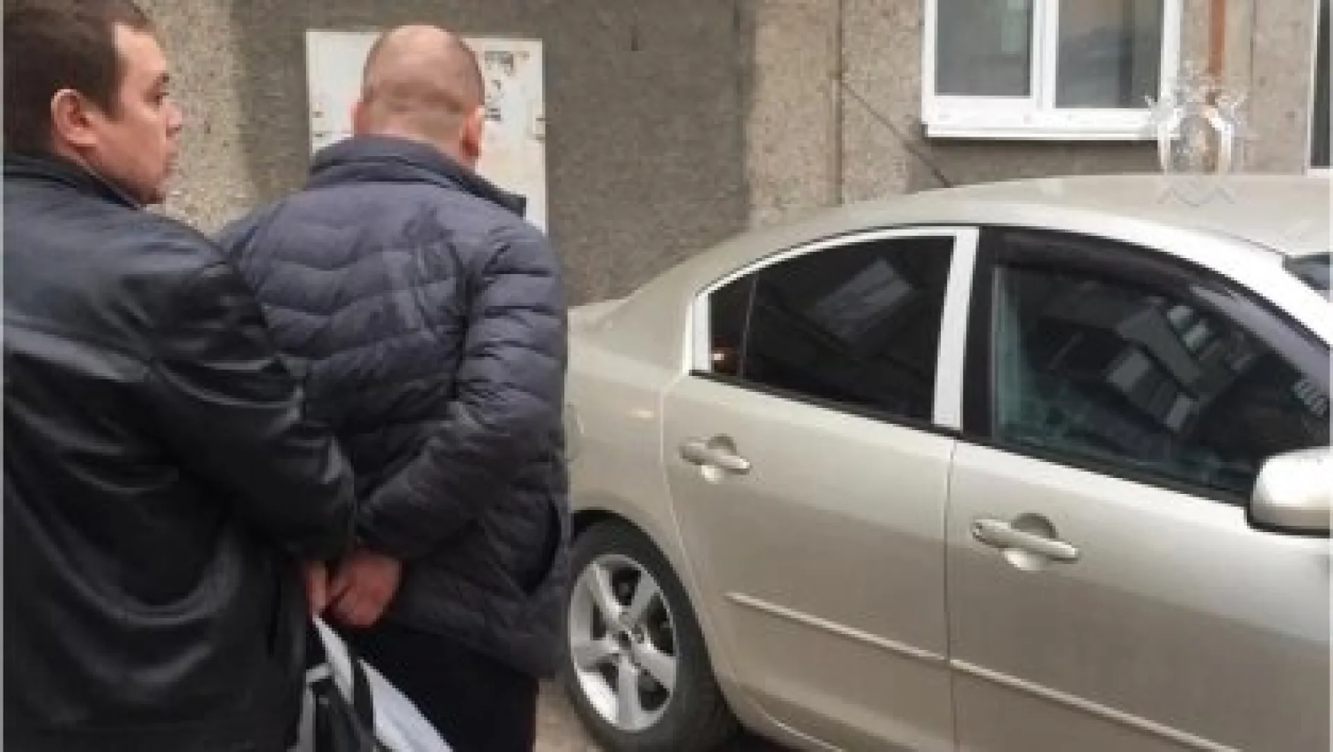 Уголовное дело возбуждено в отношении инспектора ГИБДД в Алтайском крае Уголовное дело возбуждено в отношении инспектора ГИБДД в Алтайском крае