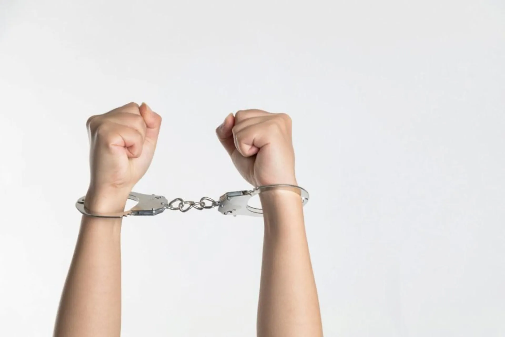 Полиция задержала 19-летнюю студентку, продававшую наркотики в Барнауле 