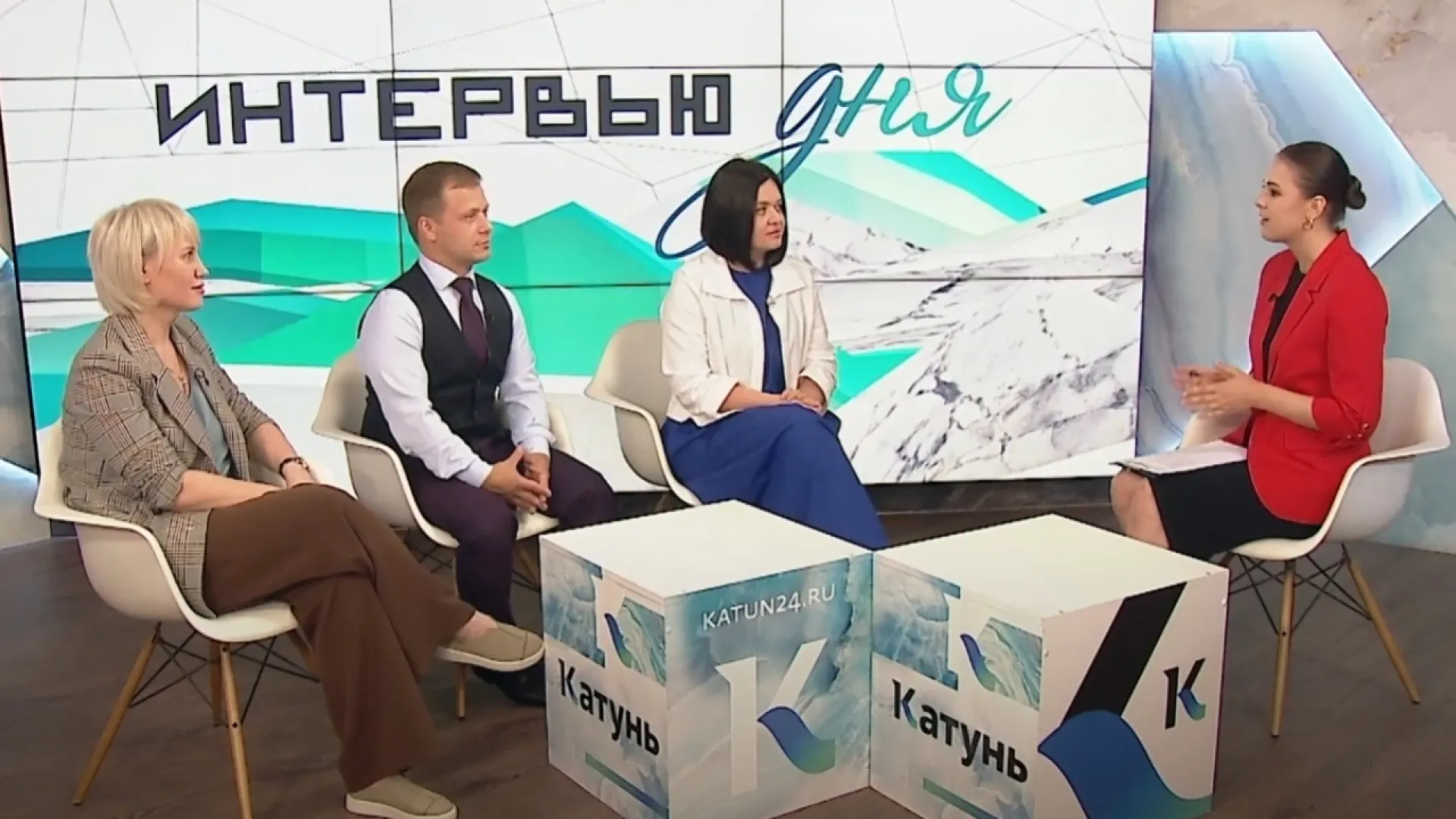 Ольга Мещерякова, Юлия Кузнецова и Алексей Зубриков: об «Институте советников»