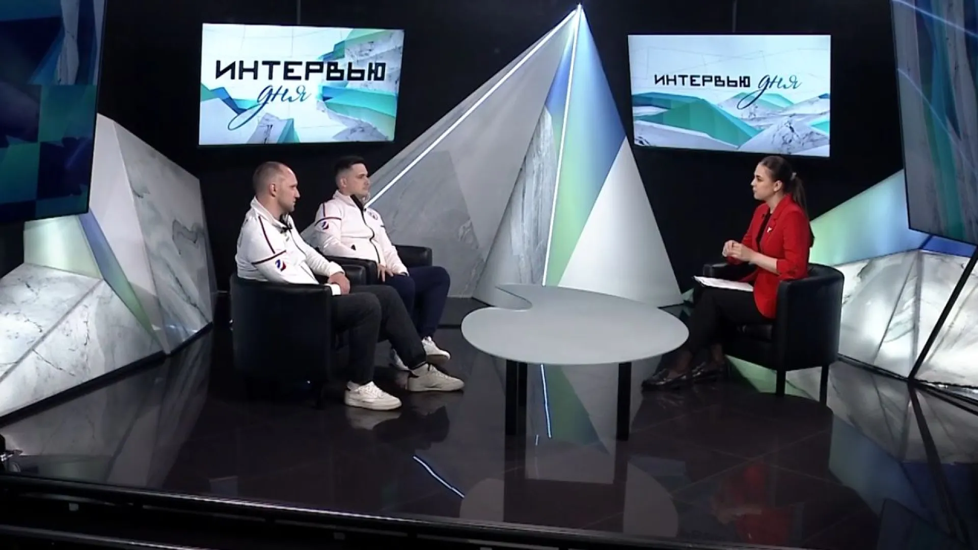 Александр Козырев и Антон Калалб: о перспективах развития кёрлинга в Алтайском крае