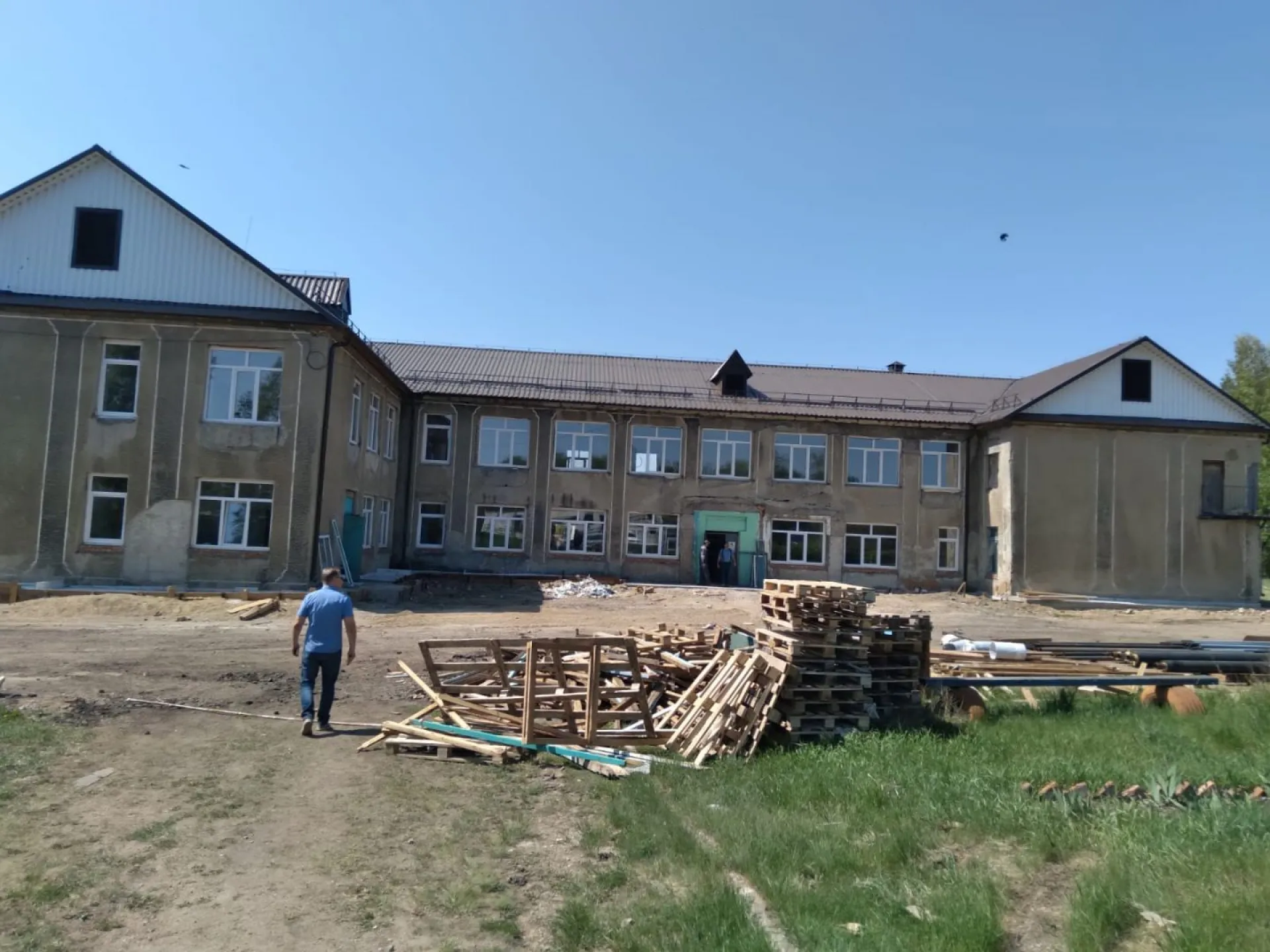 Ещё в одной школе Алтайского края проведут капитальный ремонт