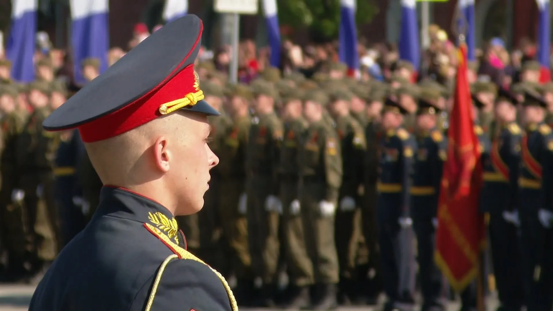 Барнаульцам будут раздавать воду 9 мая