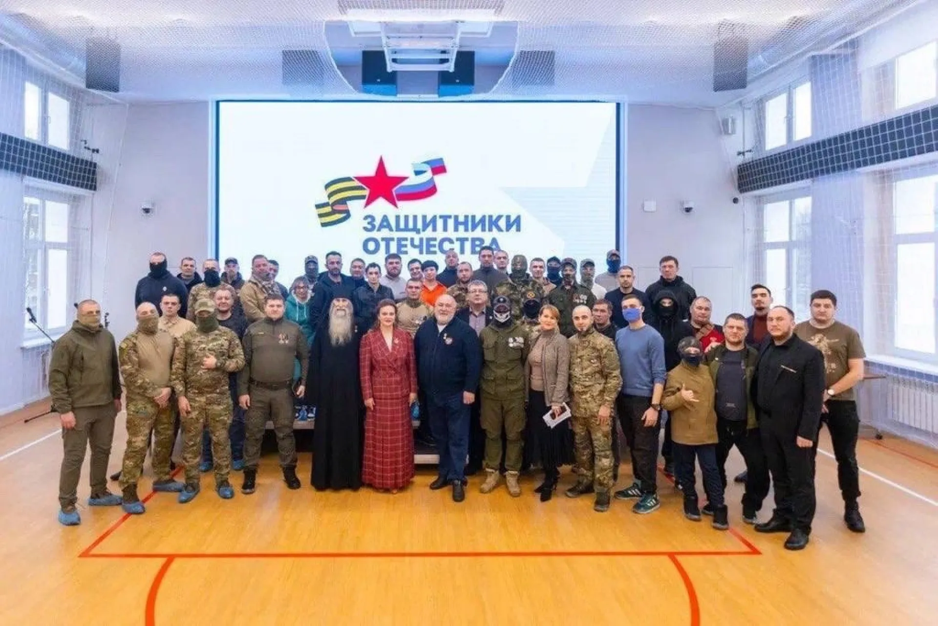 Первый представитель ЧВК из Алтайского края получил удостоверение ветерана боевых действий Первый представитель ЧВК из Алтайского края получил удостоверение ветерана боевых действий