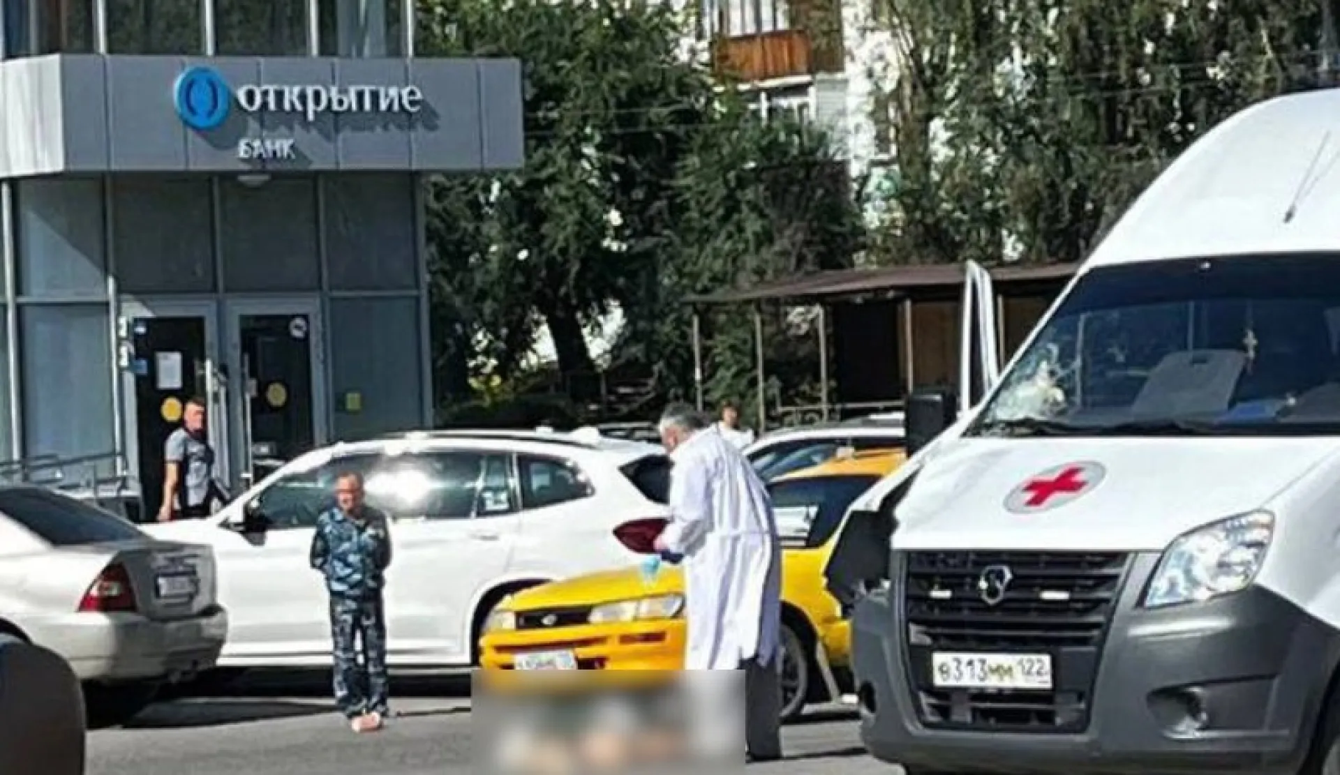 Водитель скорой помощи насмерть сбил пешехода в Бийске