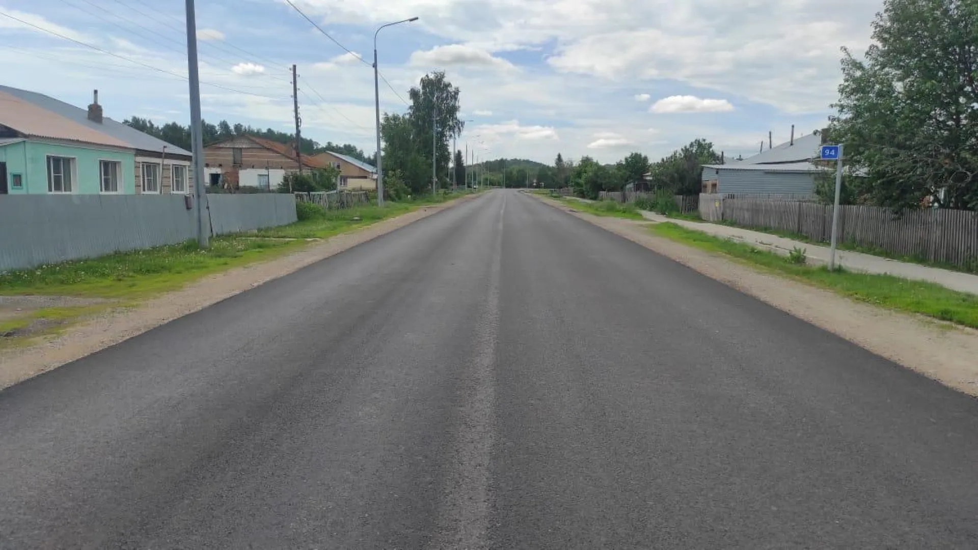 Дорогу к популярному месту отдыха ремонтируют в Змеиногорском районе