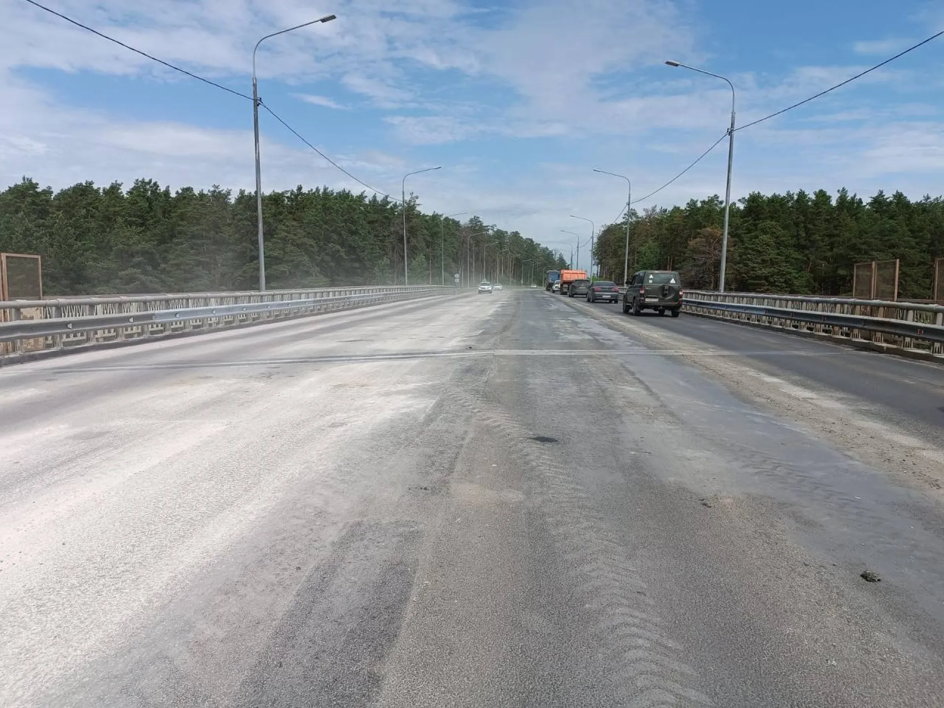 Движение на шоссе Ленточный Бор открыли в Барнауле