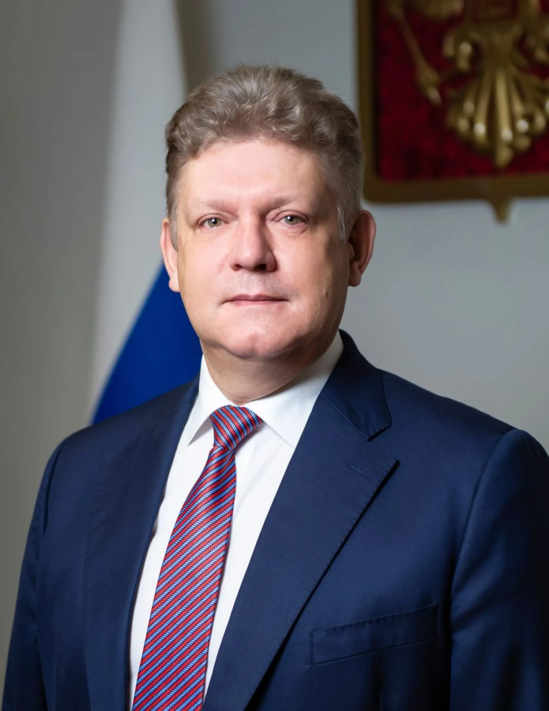 Полномочный представитель президента РФ в Сибирском федеральном округе  поздравил с Днем знаний школьников и студентов