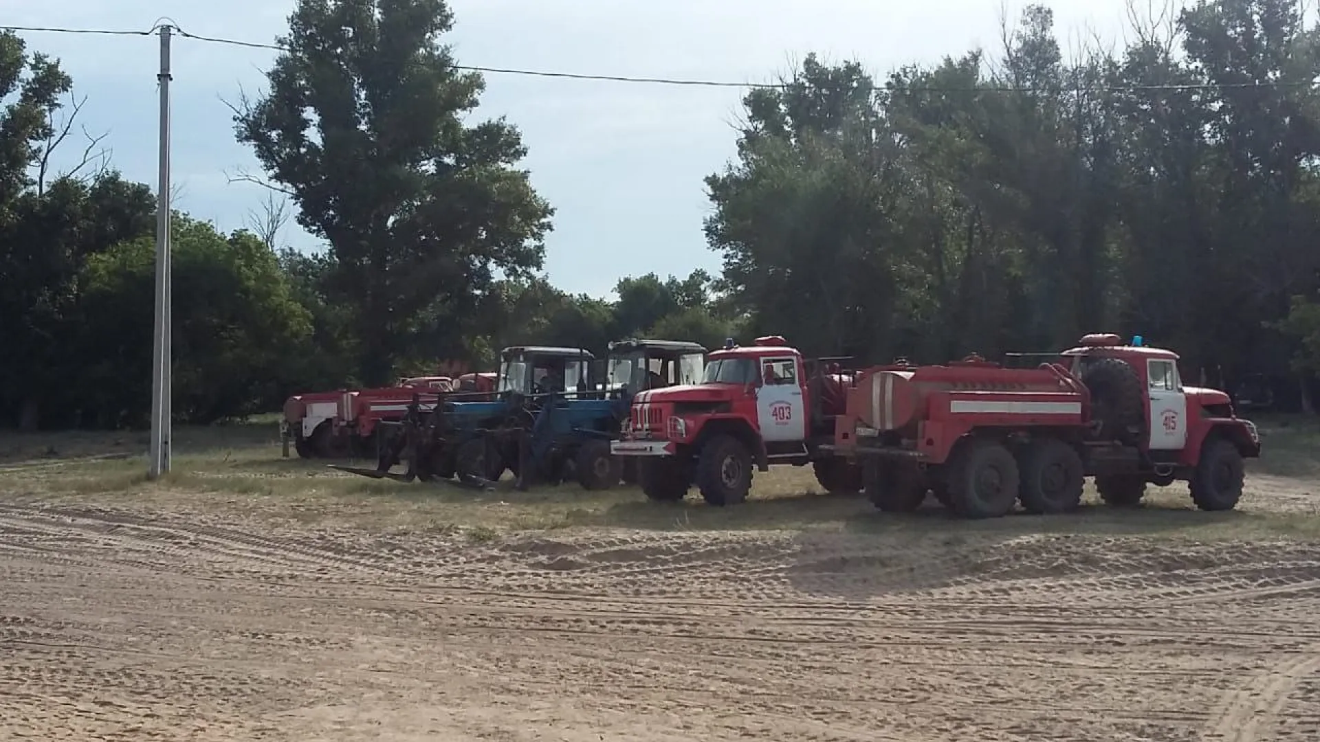 В Угловском районе Алтайского края локализовали пожар В Угловском районе Алтайского края локализовали пожар
