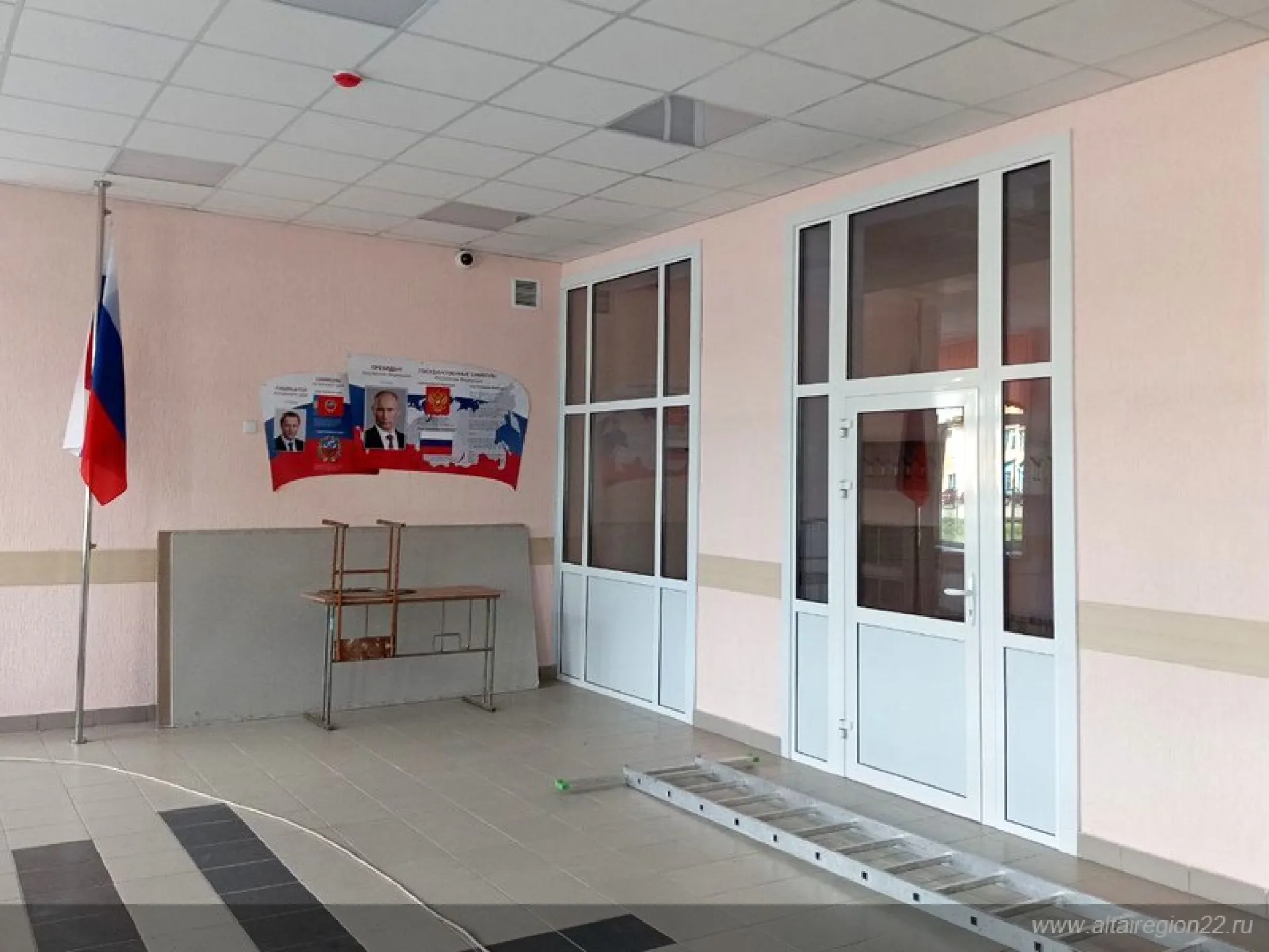 В Бийском районе направили несколько миллионов рублей на ремонт школы