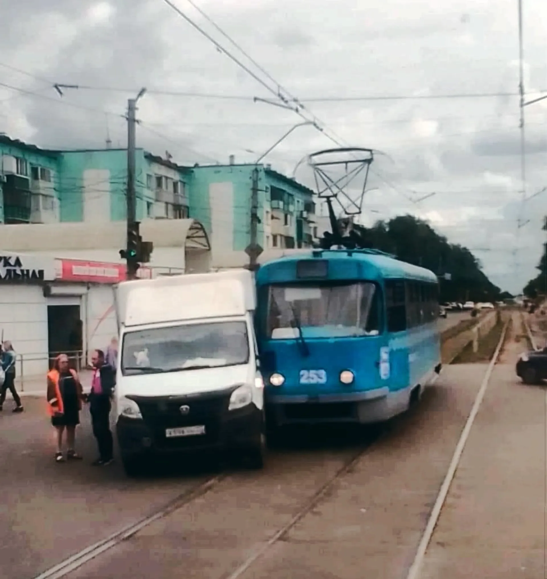 Московский трамвай попал в ДТП в Бийске Московский трамвай попал в ДТП в Бийске