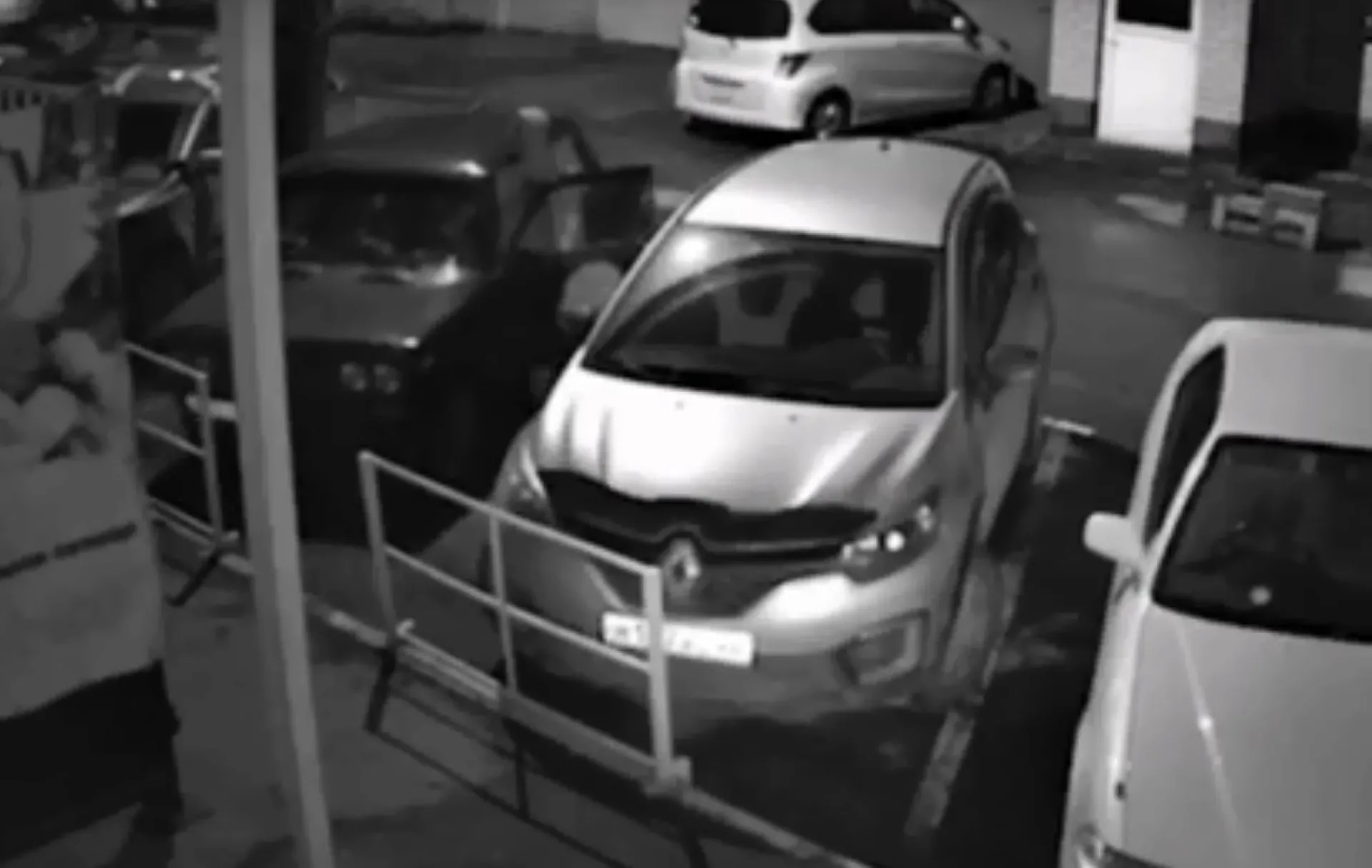 Пьяный барнаулец с четвертой попытки угнал авто