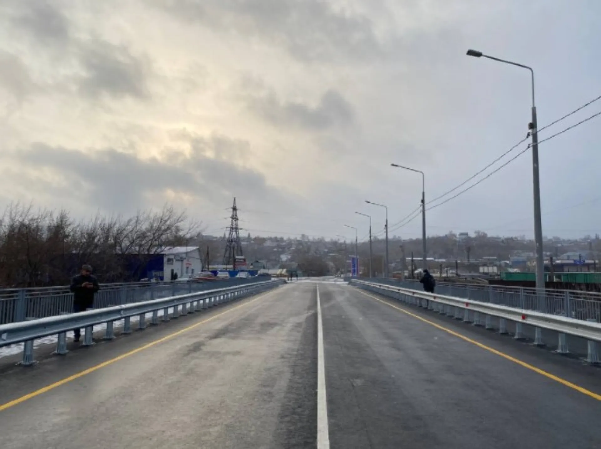 Мост на Челюскинцев открыли в Барнауле после реконструкции Мост на Челюскинцев открыли в Барнауле после реконструкции