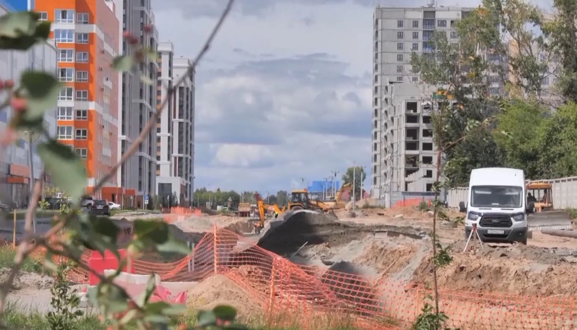 Выездное совещание по строительству велодорожек на улице 280-летия Барнаула провели в Барнауле