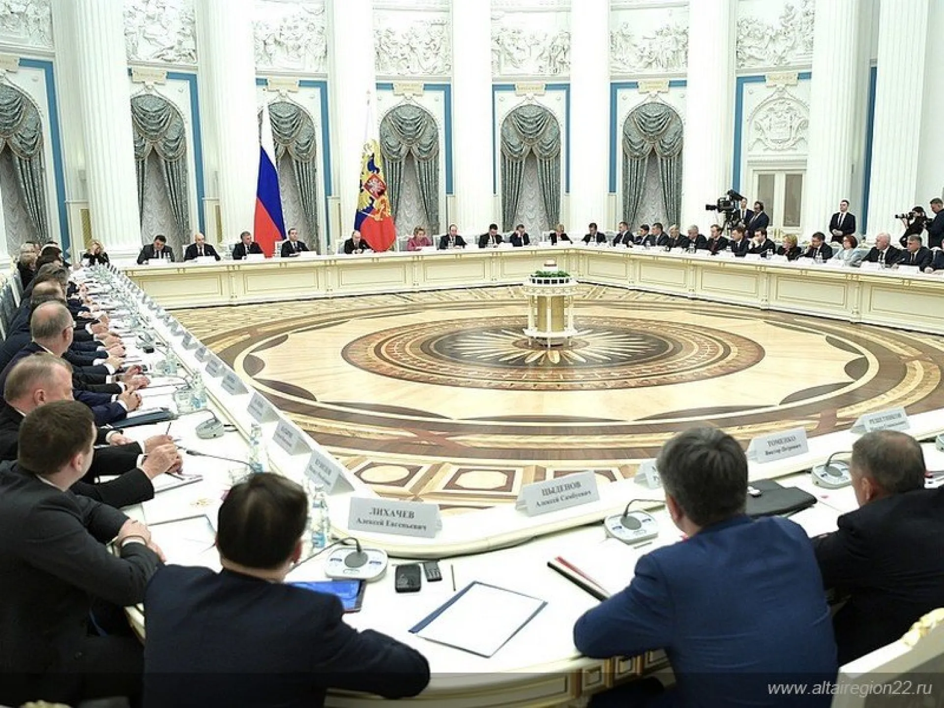 Виктор Томенко принял участие в заседании Совета при президенте России по стратегическому развитию и нацпроектам