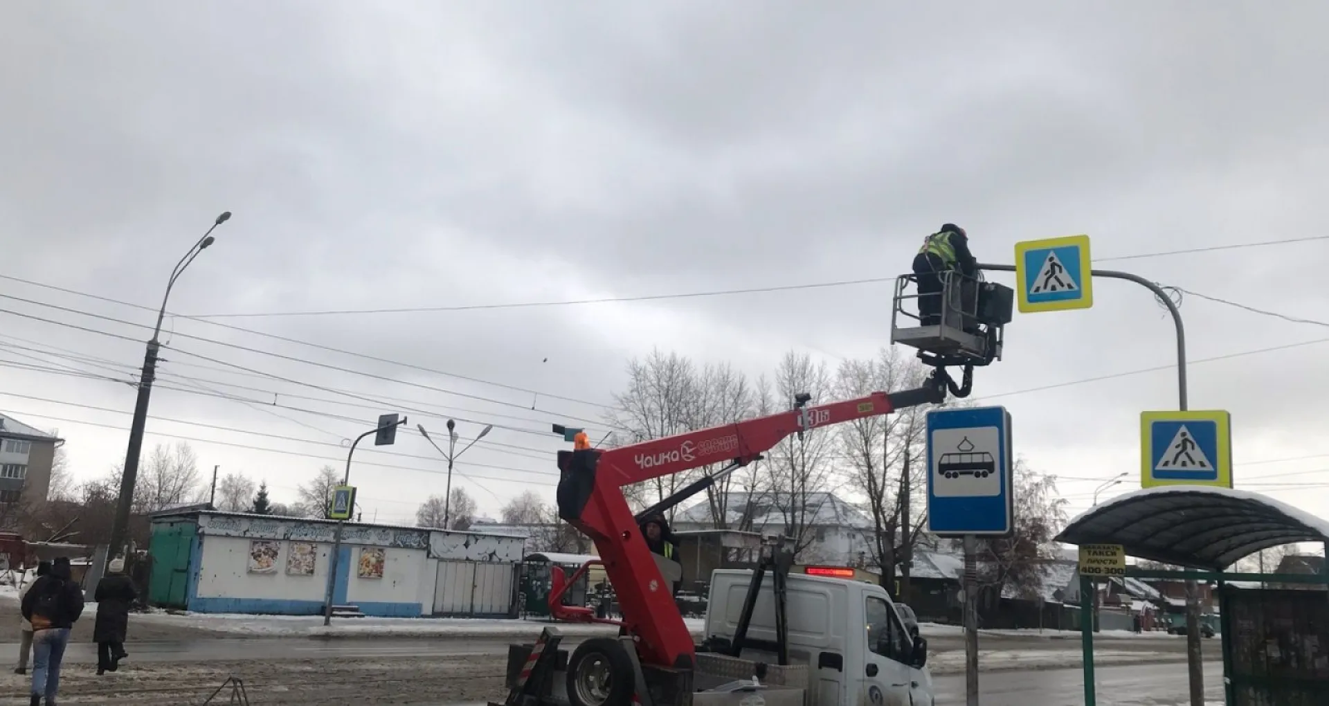 Три новых светофора запустят в Барнауле сегодня