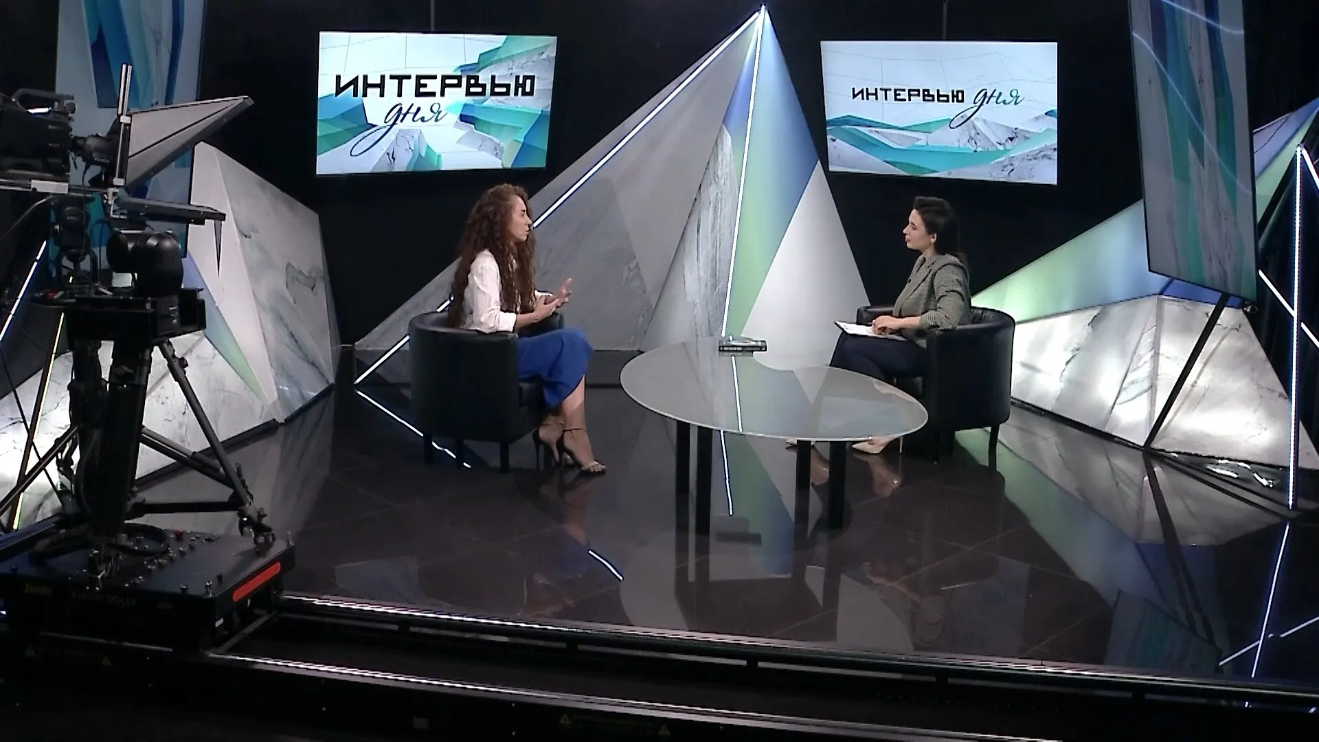 Евгения Сергиенко: о выходе книги «Луна. На краю себя»